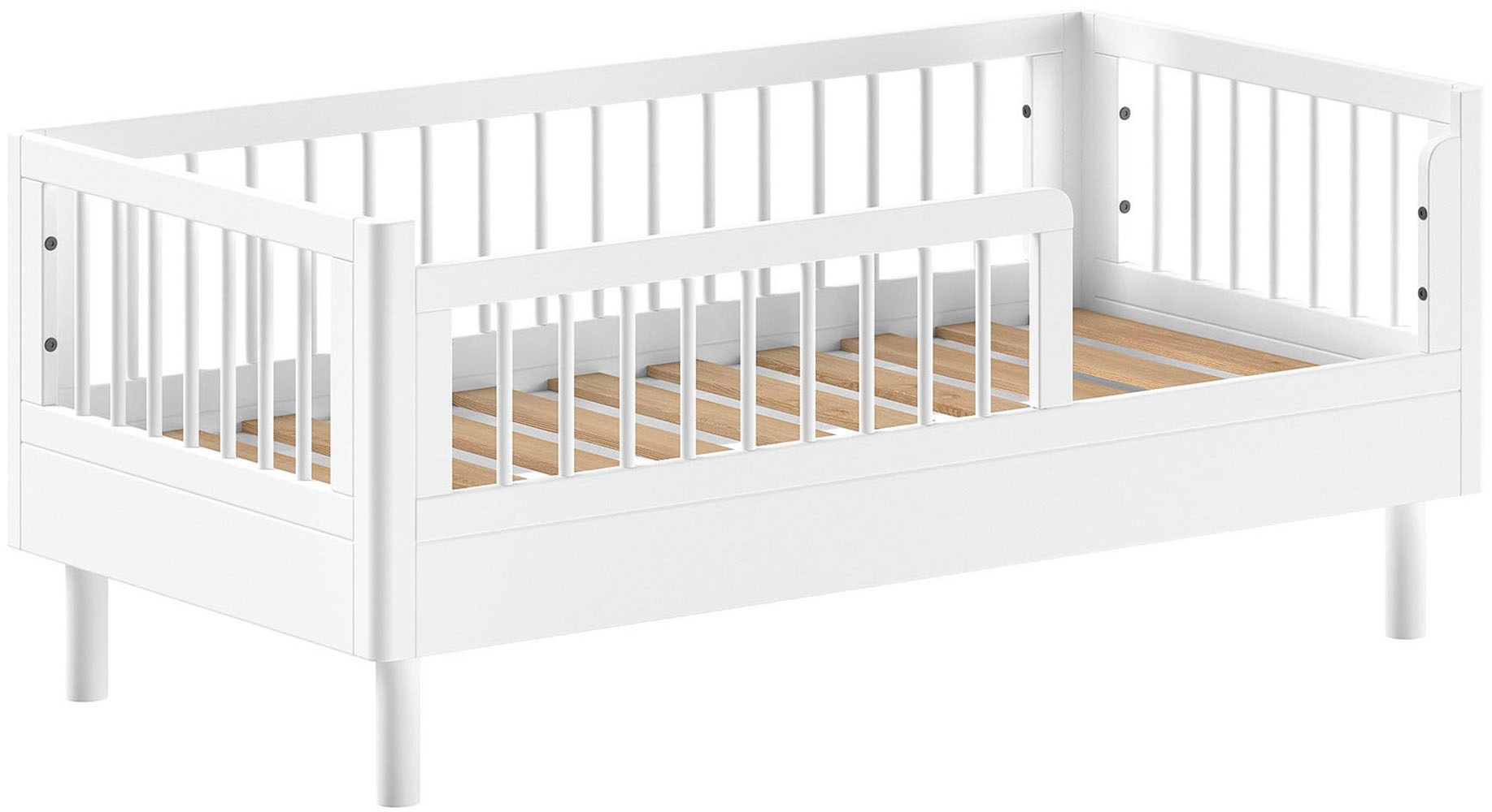 Vipack Kinderbett »Forrest Juniorbett 70/140 cm, mit Sprossen, Buche massiv« B/H/T ca.: 144x60x74 cm, mit Lattenrost, weiß lackiert,  vorne mit Absturzschutz u. niedriger Betteinstieg
