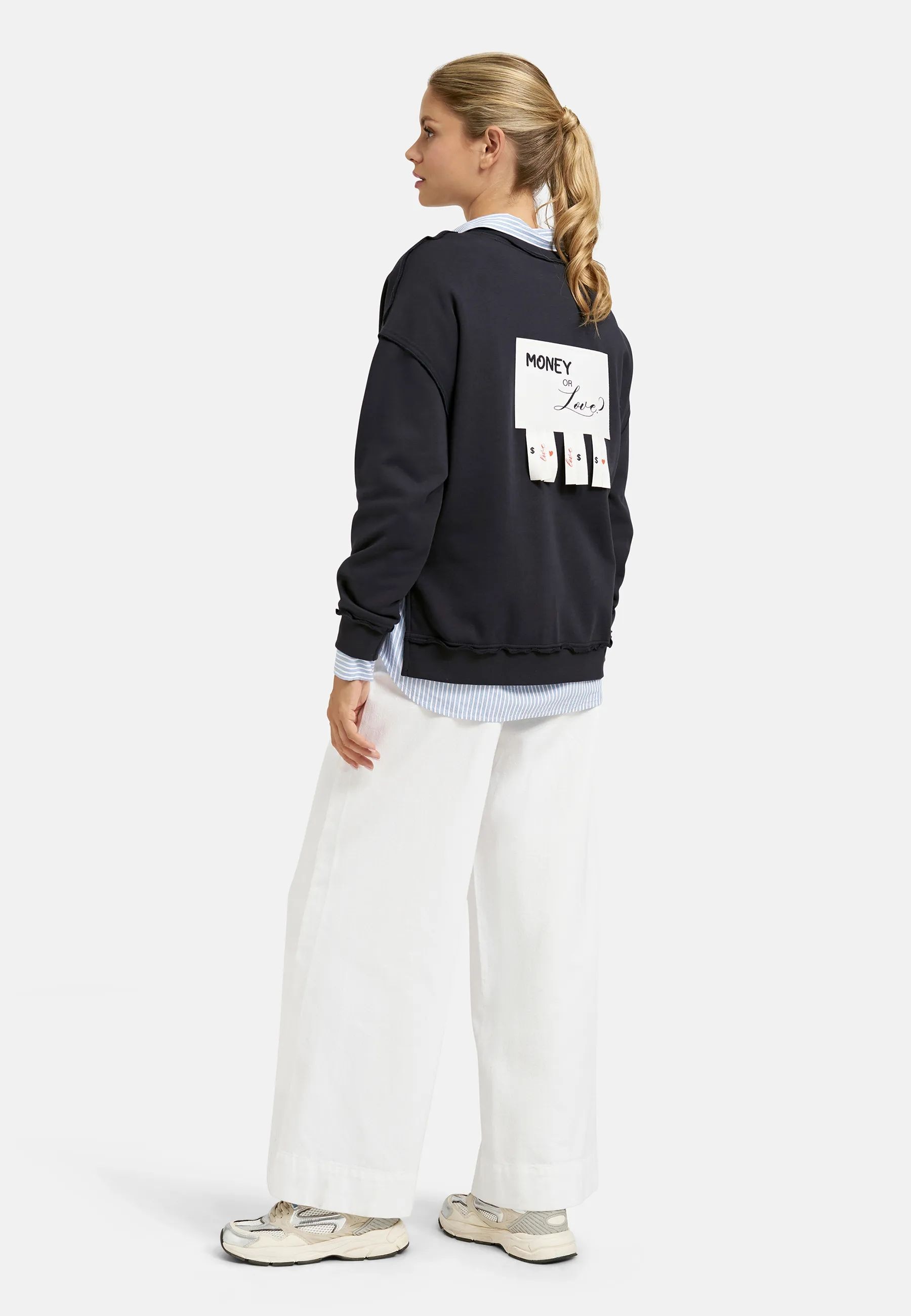 Smith & Soul Sweatshirt , mit kreativem Rücken-Design, Rundhals

