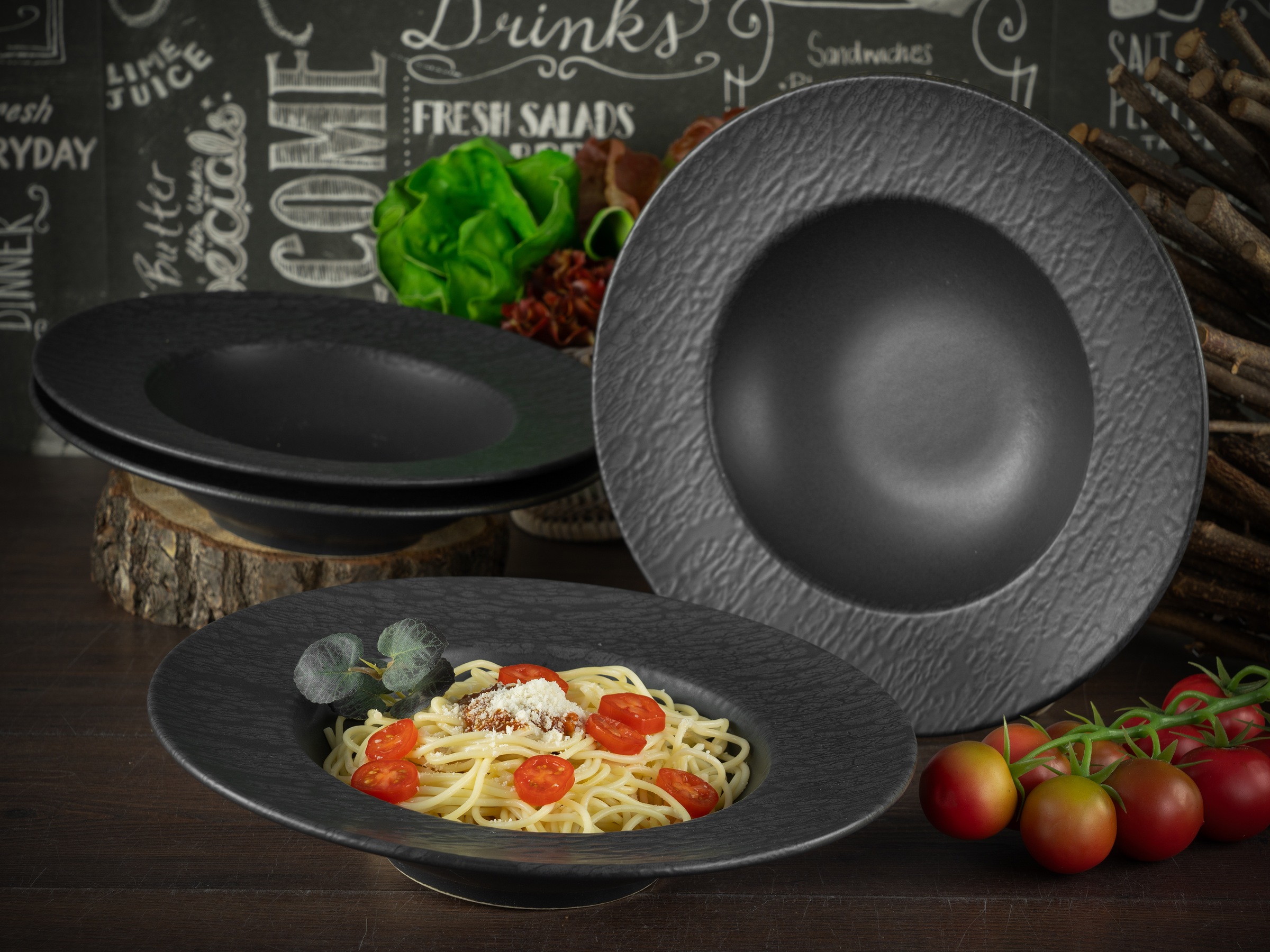 CreaTable Pastateller »Schiefer Black, Pasta Gourmetteller Set 4-tlg« Teller Set, Seidenmatte Spezialglasur, Ausdruckstarkes Relief