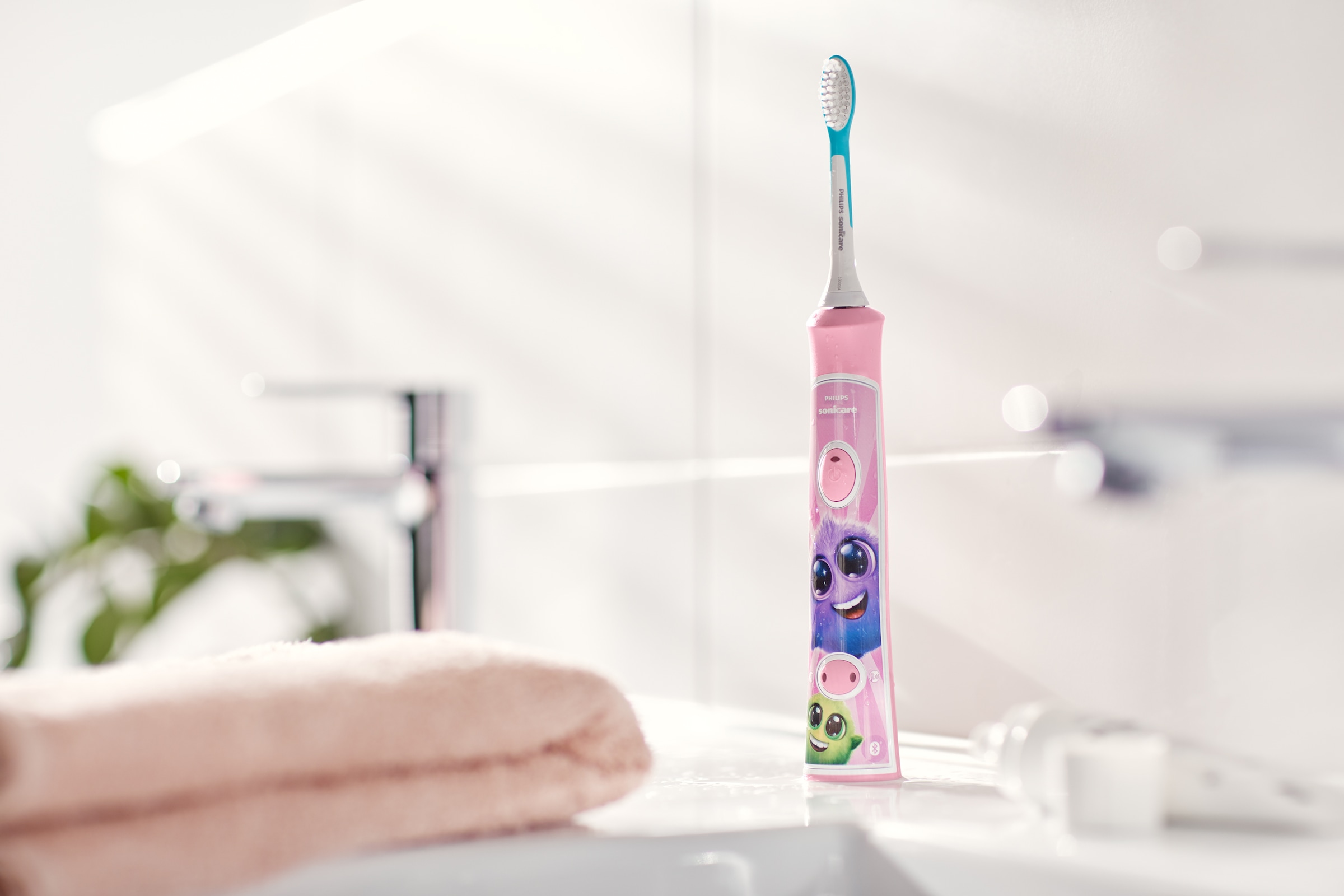 Philips Sonicare Elektrische Kinderzahnbürste »HX6352/42«, 2 St. Aufsteckbürsten, mit interaktiver Zahnputz-App