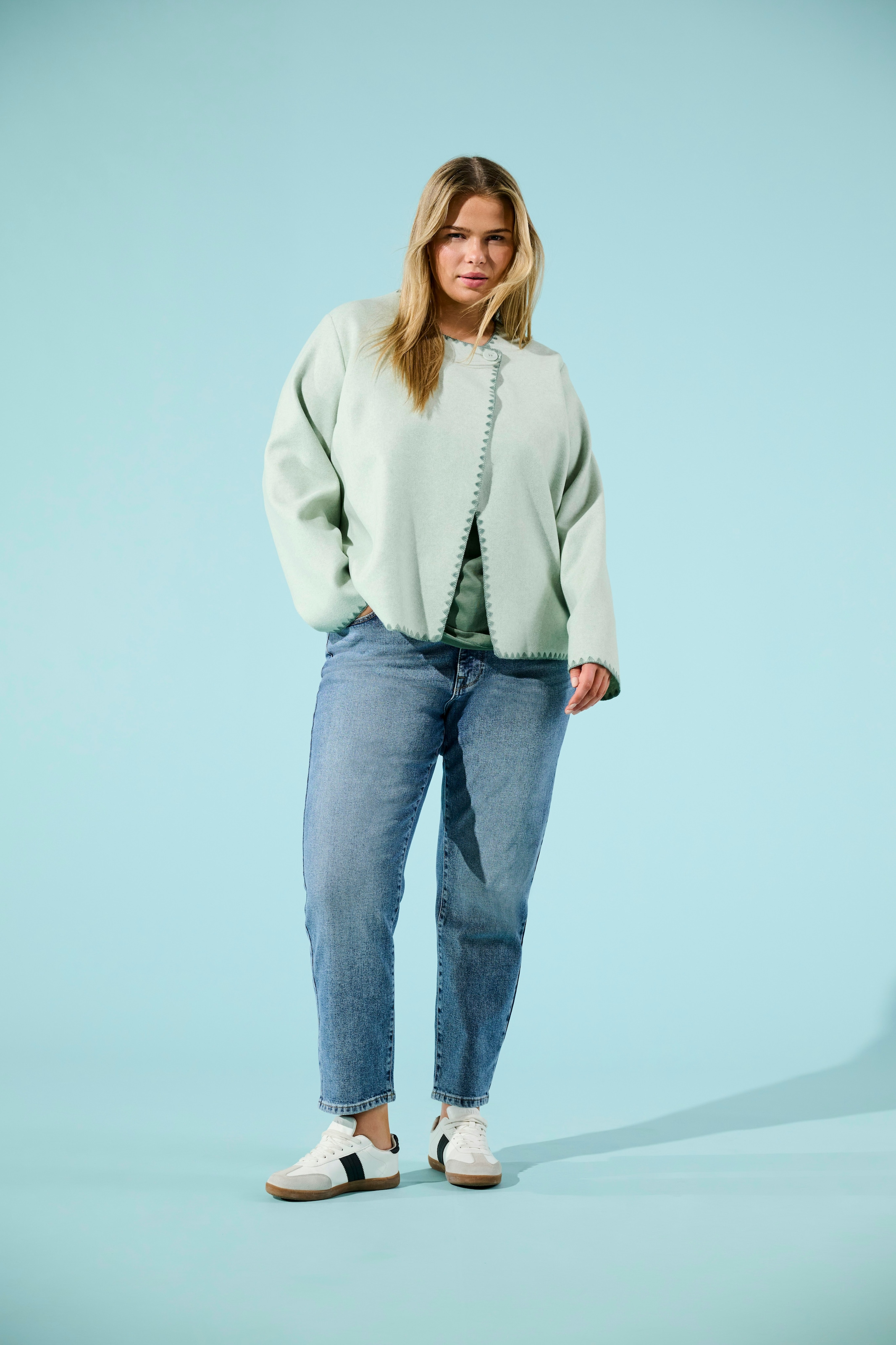 ONLY CARMAKOMA High-waist-Jeans »CAREMILY STRETCH HW ST AK DNM CRO005«