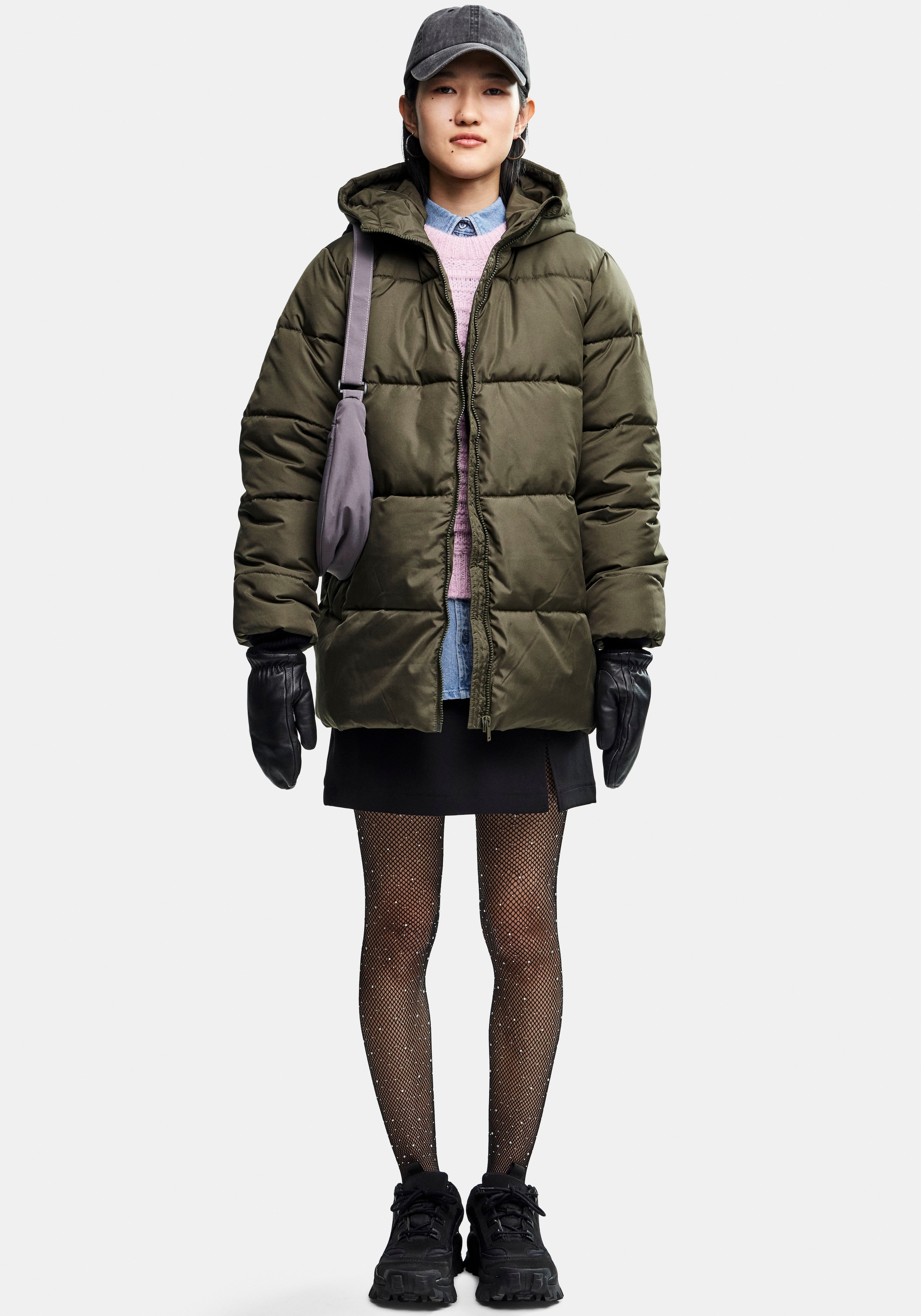 pieces Steppjacke »PCMADDIE PUFFER JACKET NOOS BC«, mit Kapuze