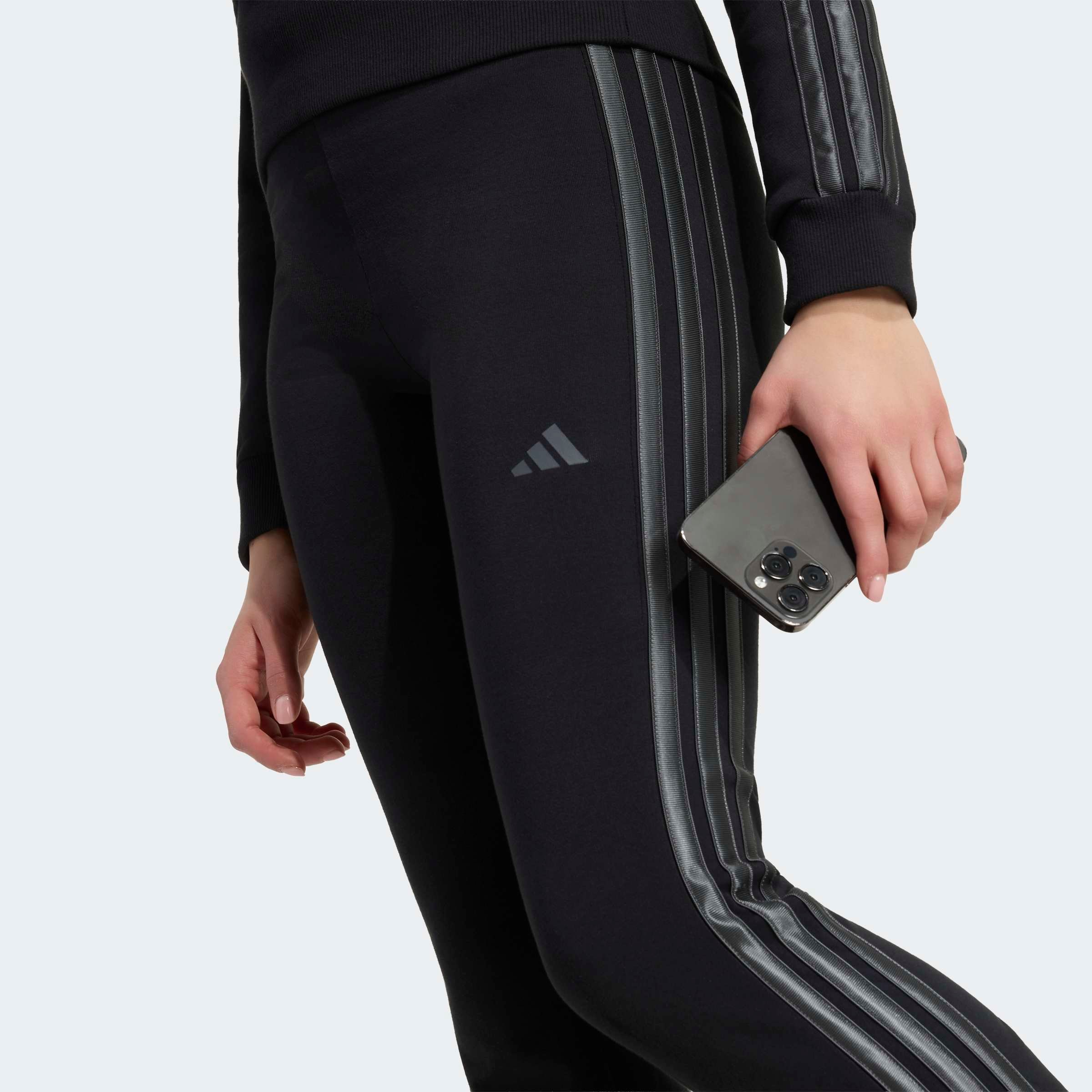adidas Sportswear Leggings »SATIN, AUSGESTELLT«