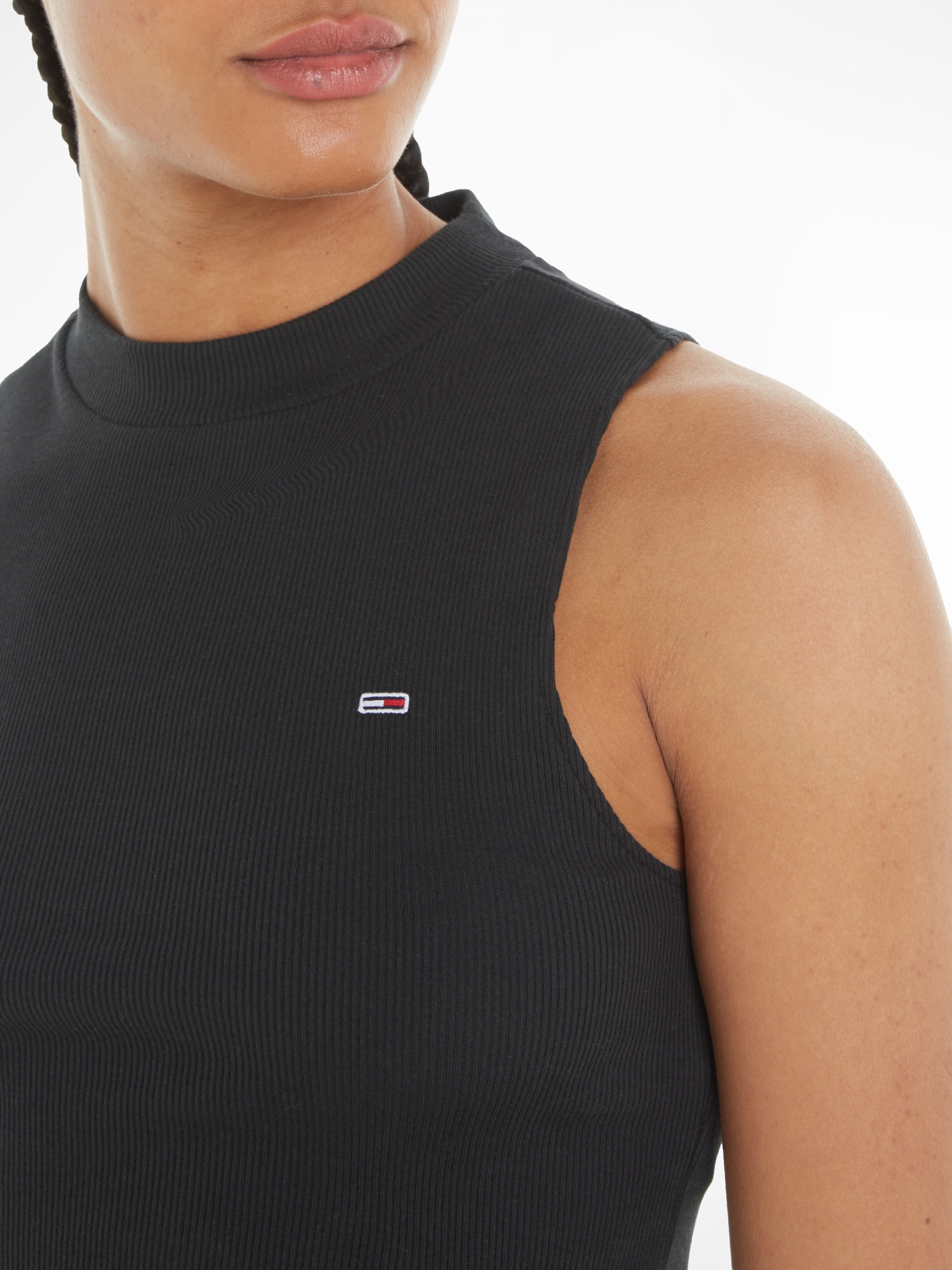 Tommy Jeans Tanktop »TJW CRP MOCKNECK RIB TANK«, mit Logostickerei