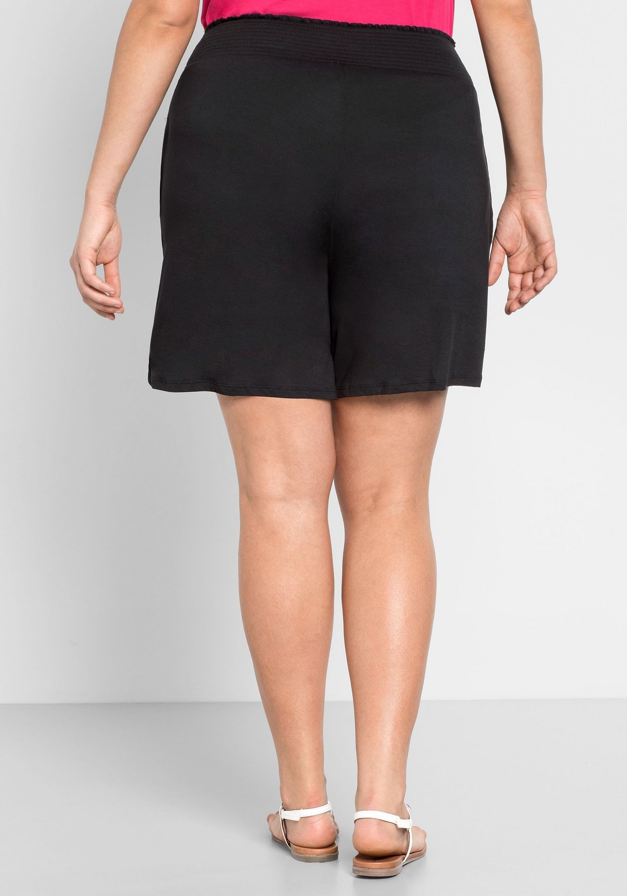 Sheego Shorts »Strandshorts mit Smokbund und zwei Taschen«