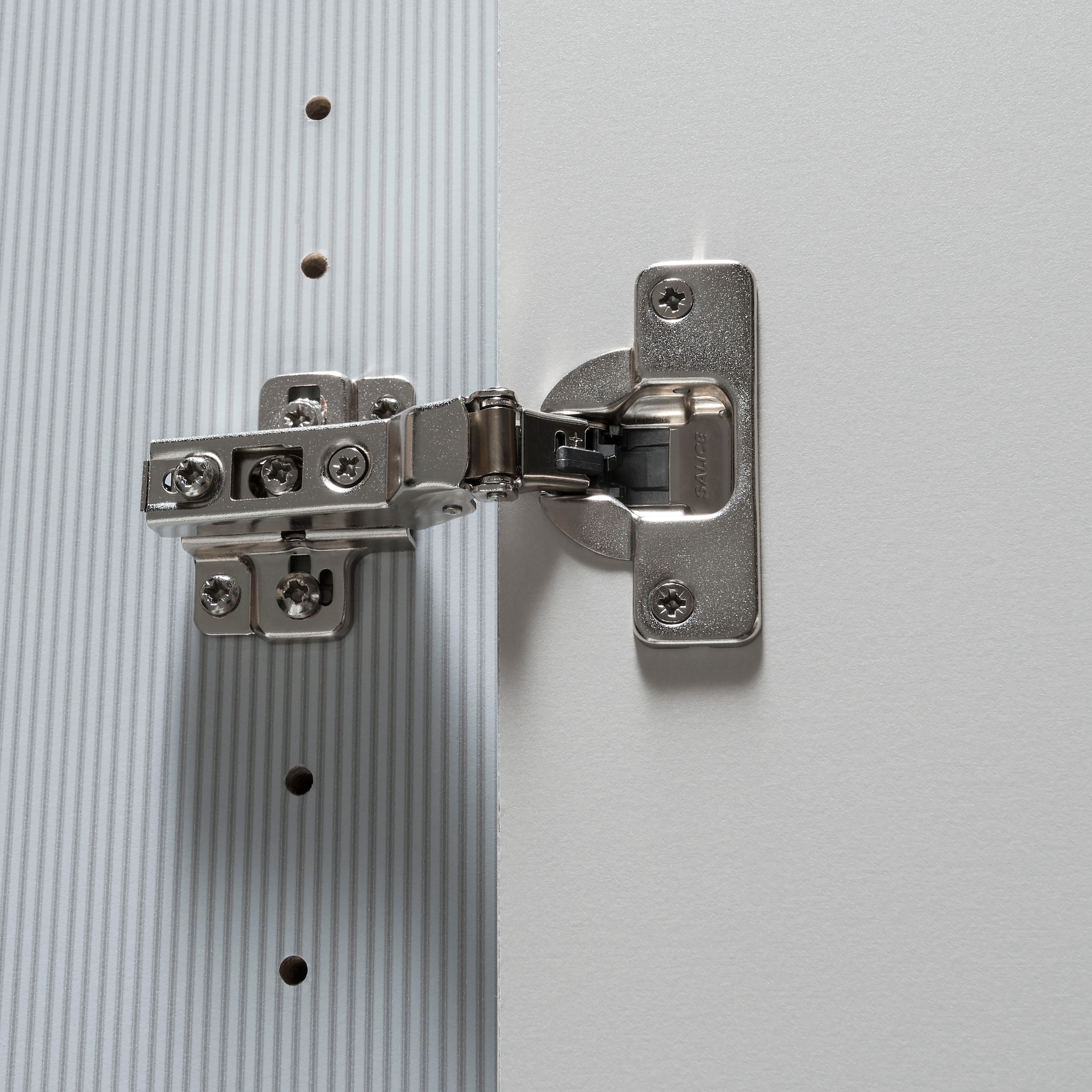 WIEMANN Kleiderschrank »Denver« hochwertige Beschläge