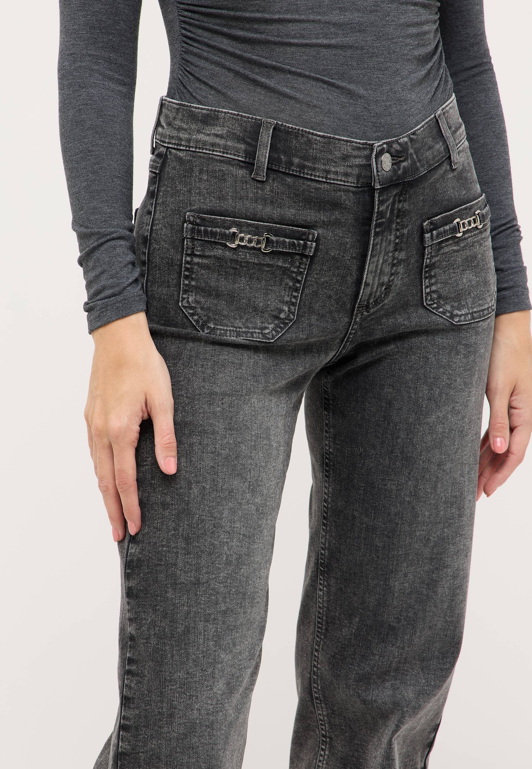 ANGELS Relax-fit-Jeans »LIZ SMART BUCKLE« mit kleinen Schmuckelementen