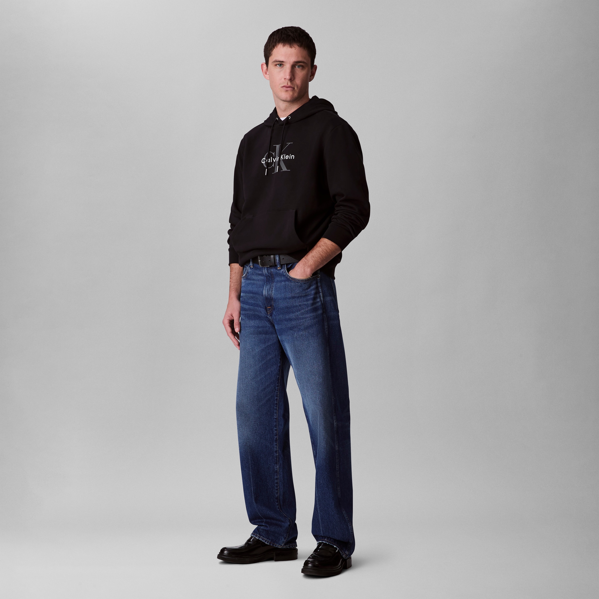 Calvin Klein Jeans Kapuzensweatshirt »400GSM TERRY MONOLOGO HOODIE«, Mit Rundhalsausschnitt
