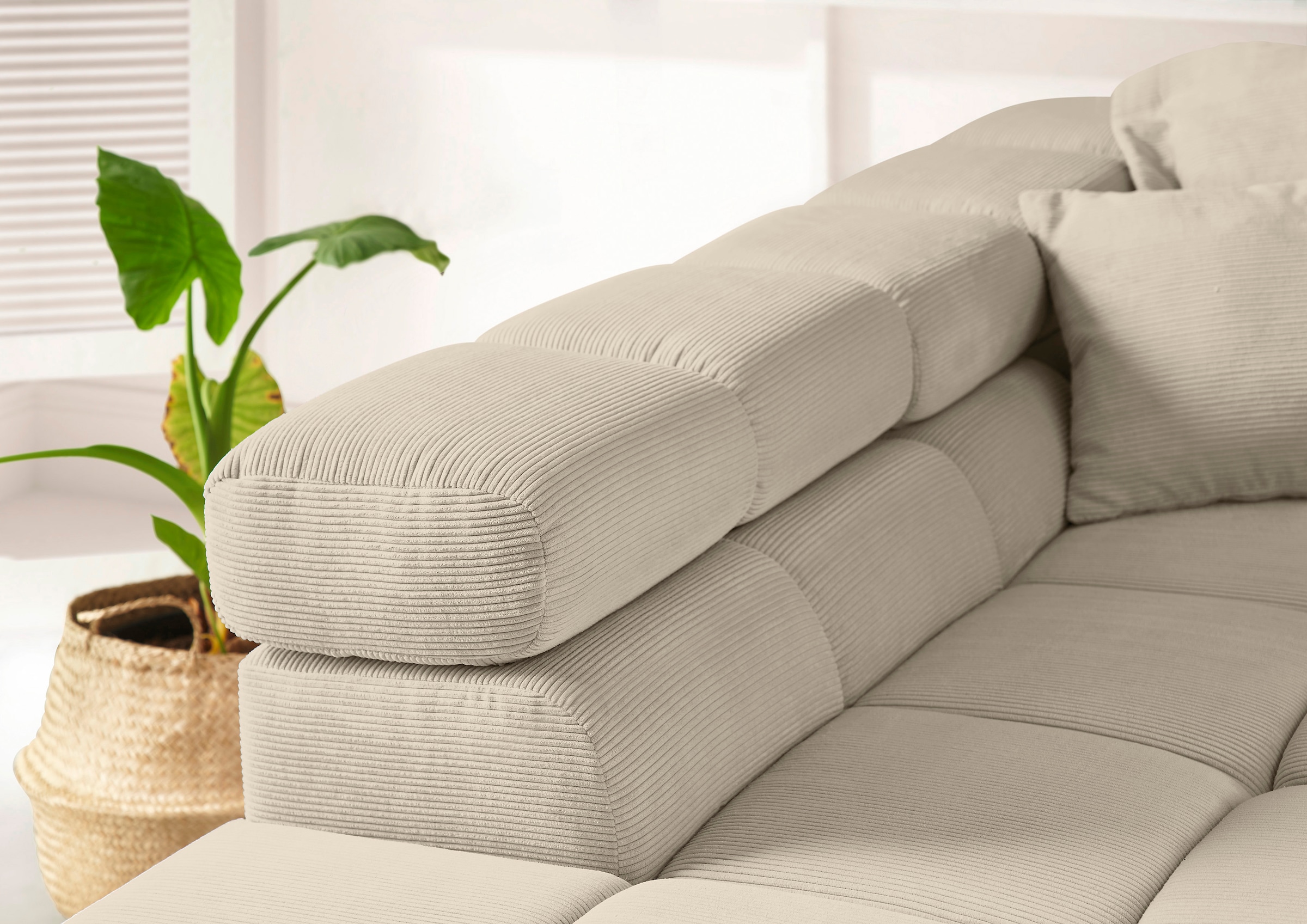 INOSIGN Ecksofa »Ancona incl. Kopfteilverstellung, Breite 319cm, L-Form«, wahlweise motorische Sitztiefenverstellung, auch in Cord + Easy Care