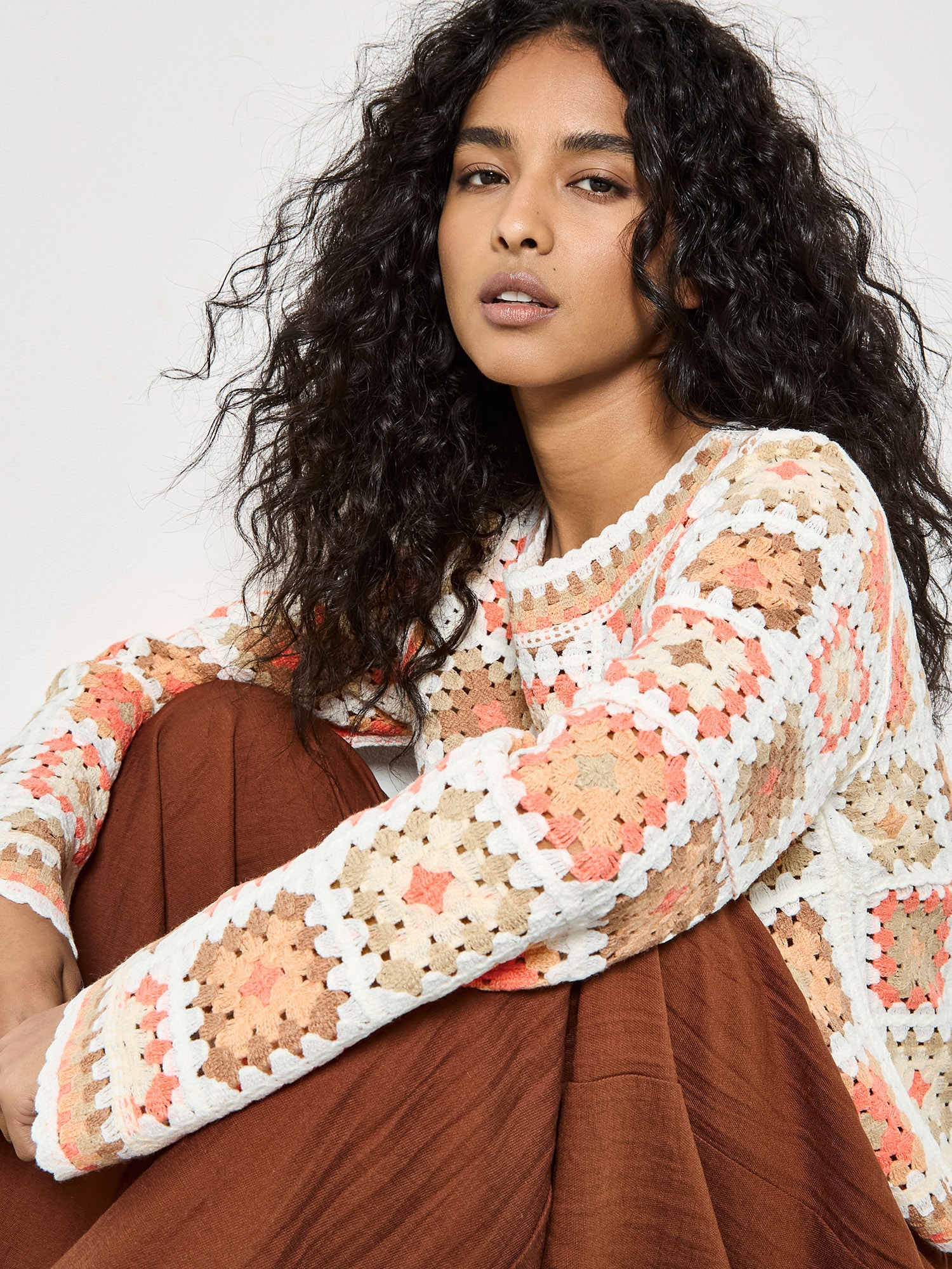 Apricot Strickpullover »ohne Verschluss« mit Häkelquadraten