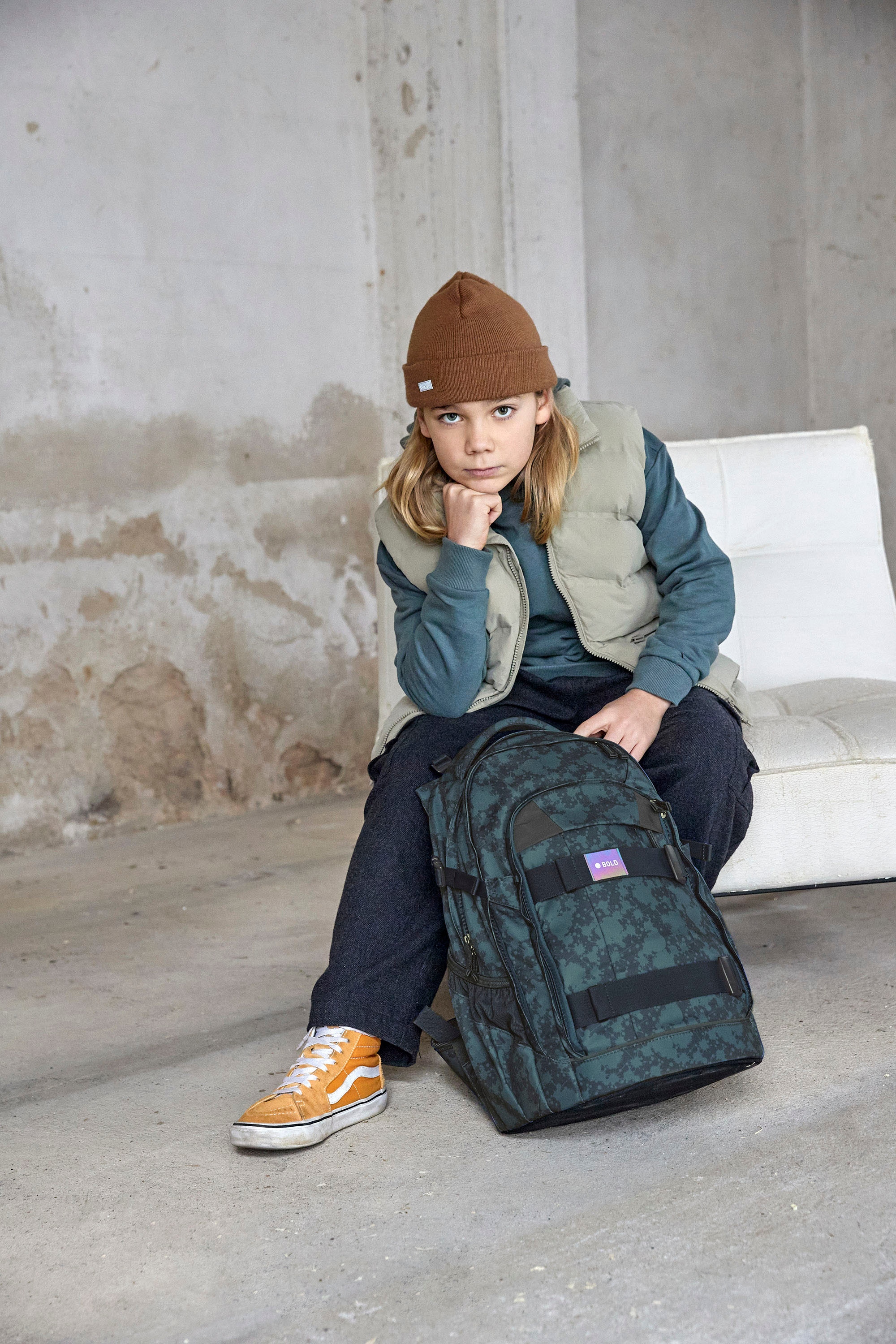 LÄSSIG Schulrucksack »Origin Bold, spots blue«, Reflektoren, aus recyceltem Material