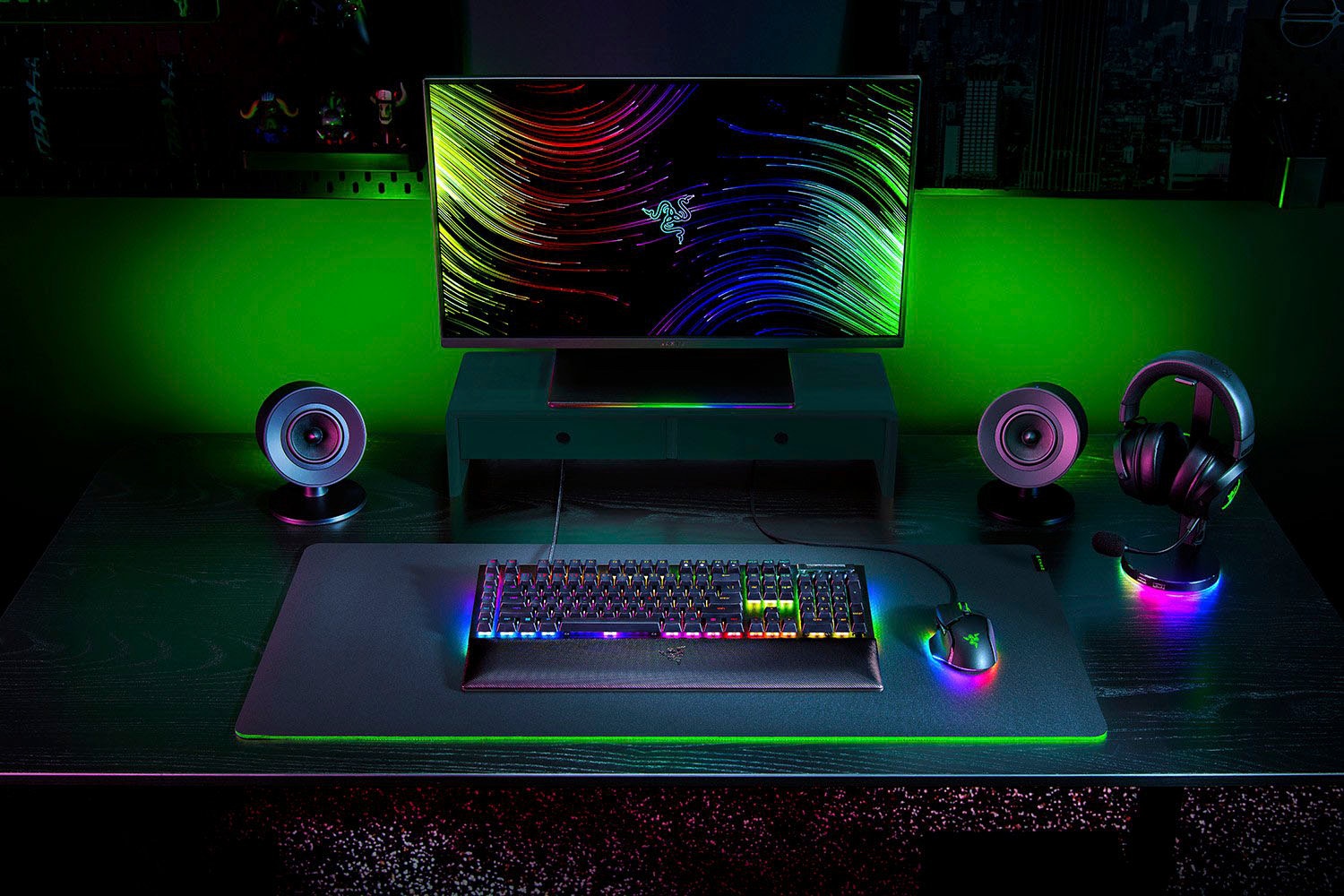 RAZER Tastatur »BlackWidow V4 DE«, (Funktionstasten-Handgelenkauflage-Lautstärkeregler-Makro-Tasten-Multimedia-Tasten-Profil-Speicher-Ziffernblock-USB-Anschluss)