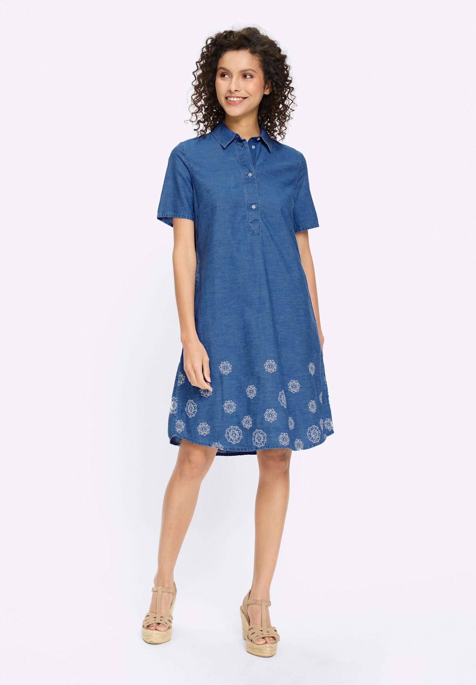 heine Hemdblusenkleid »Jeans-Kleid Jeanskleid mit floraler Stickerei« Ohne Taschen