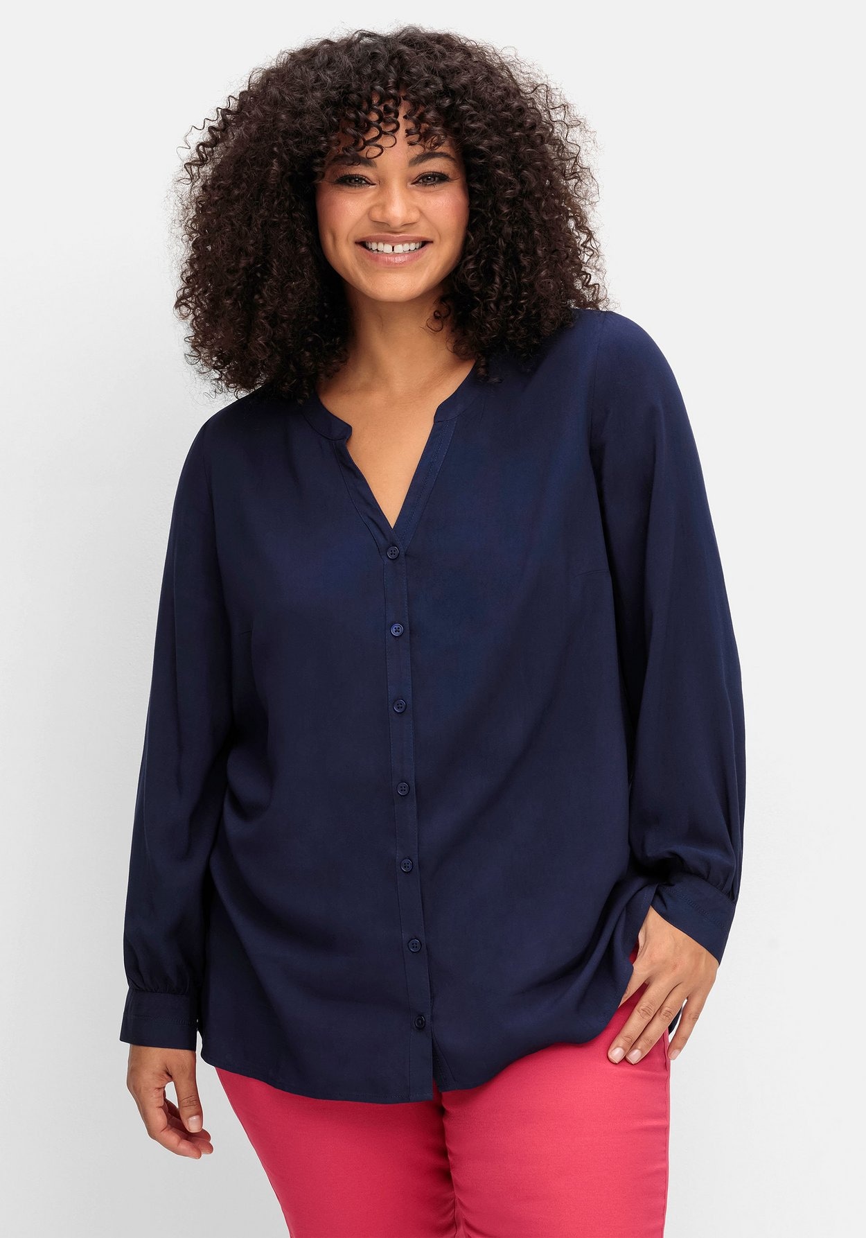 Sheego Longbluse »Longbluse mit tonigen Stickereien«