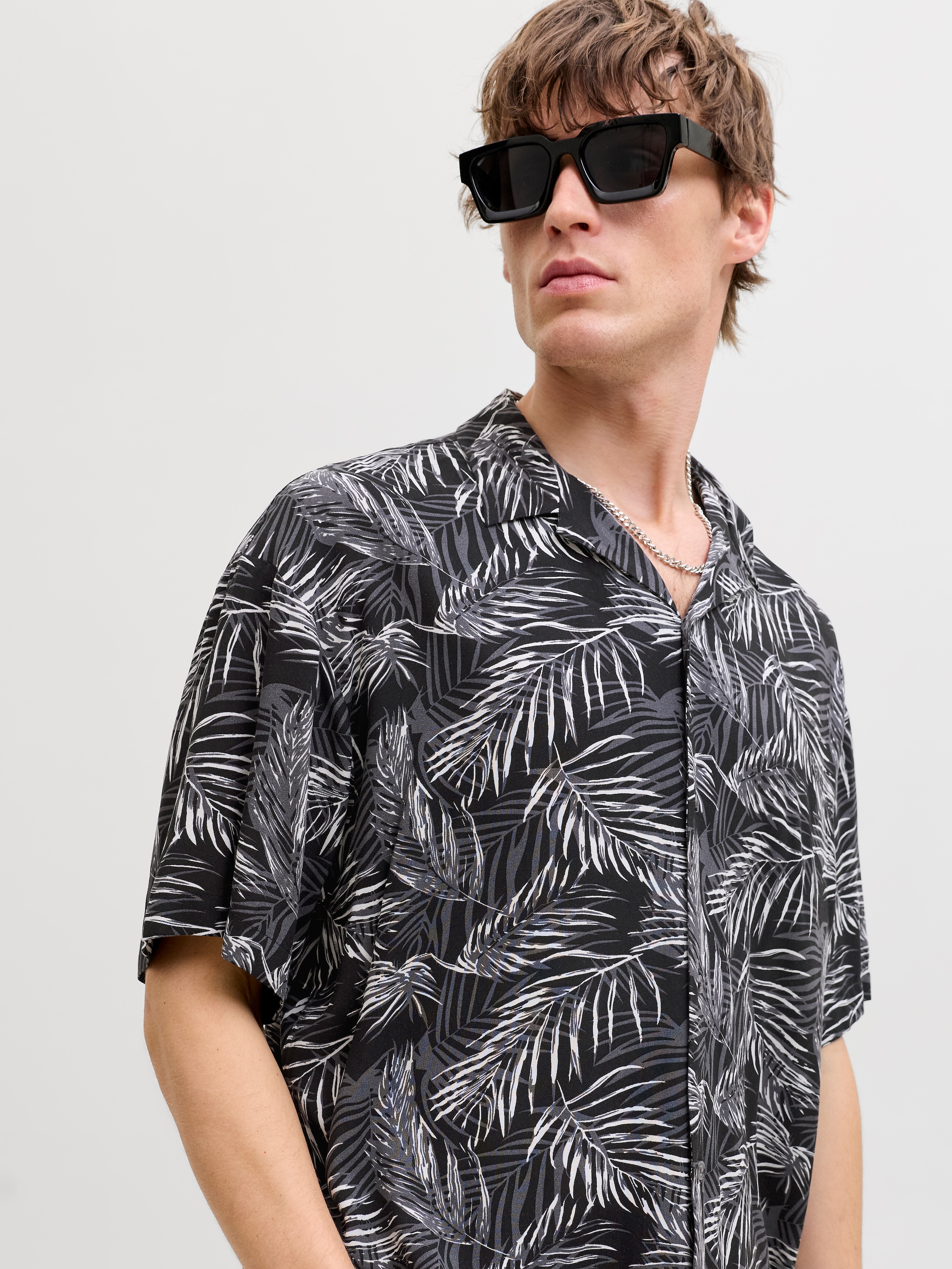Jack & Jones Kurzarmhemd »JJEJEFF RESORT AOP SHIRT S/S LN«