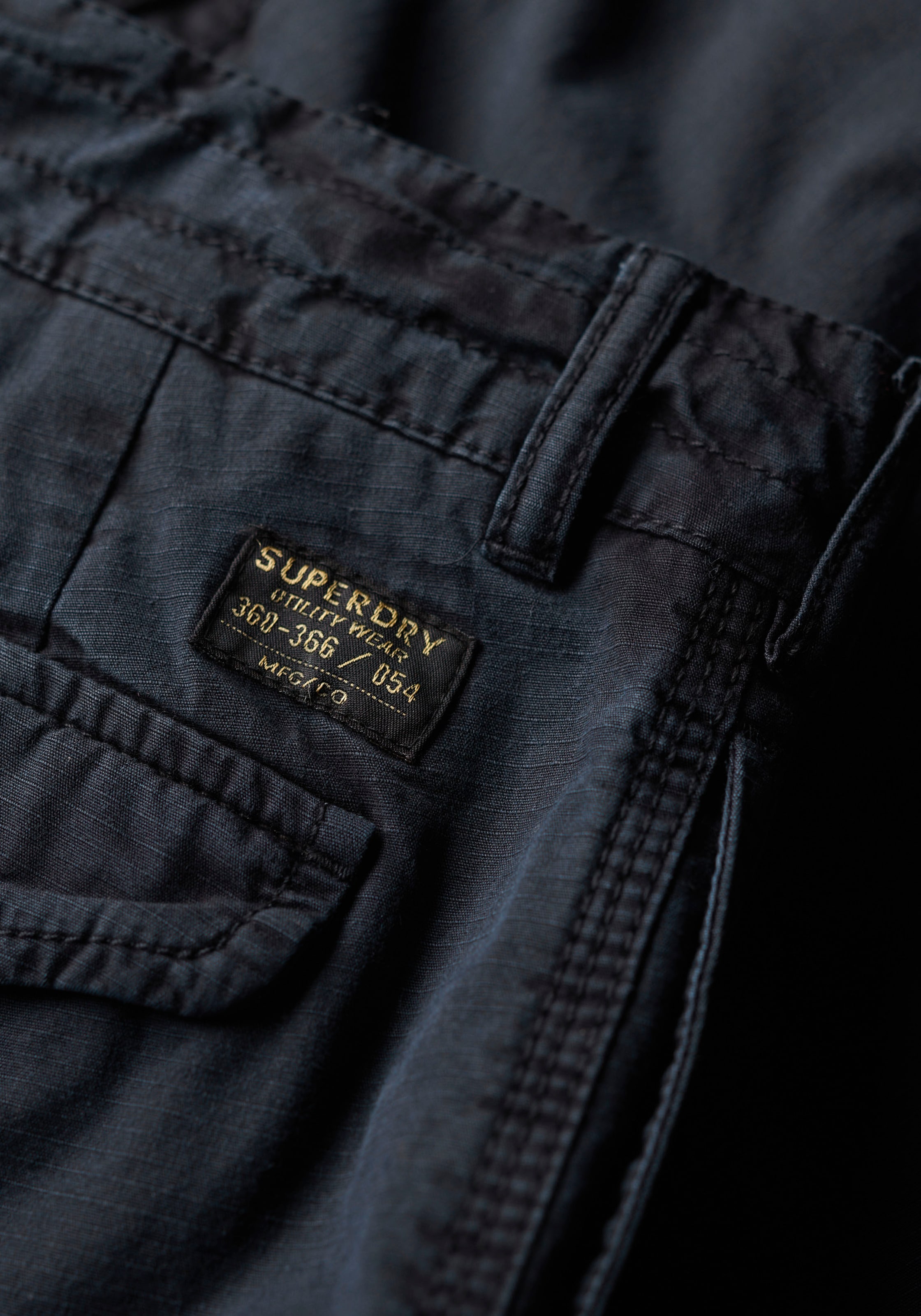 Superdry Shorts »SD-PARACHUTE LIGHT SHORT«