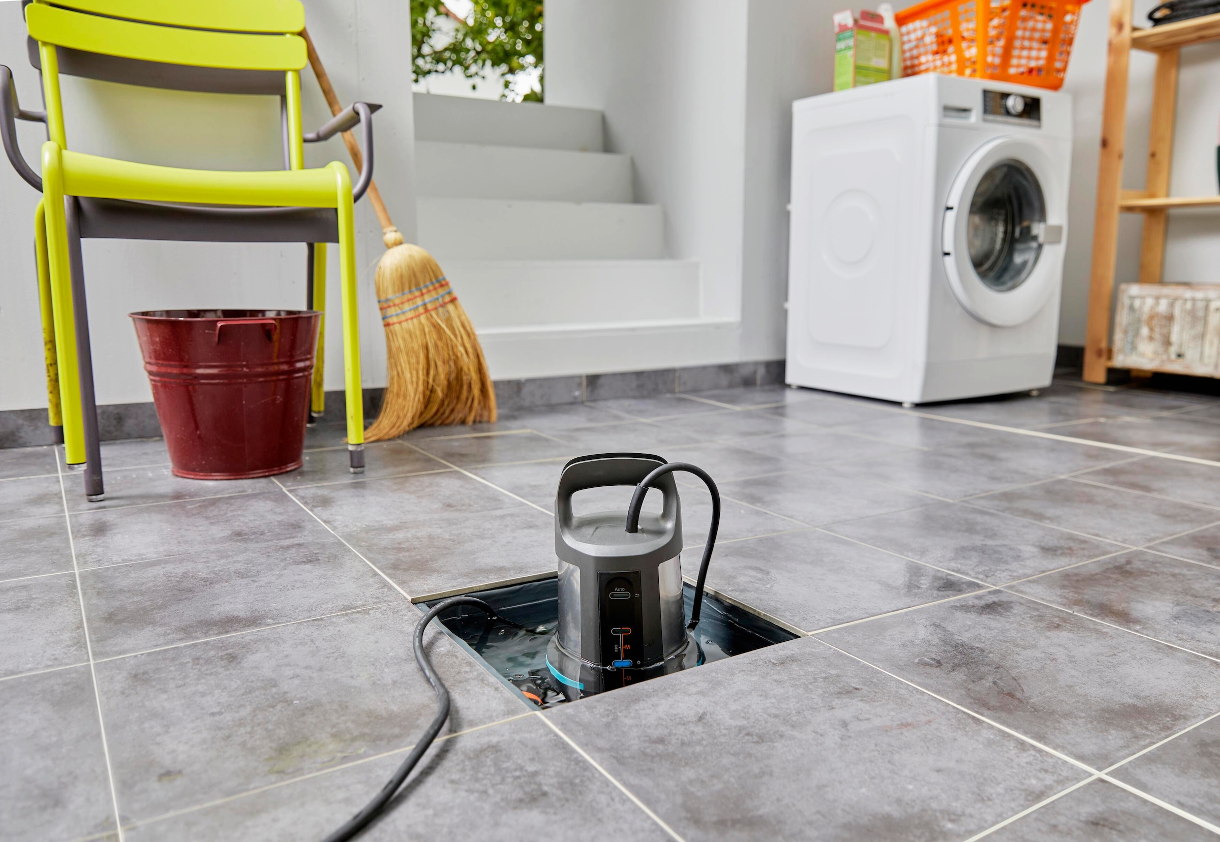 GARDENA Klarwasserpumpe »Tauchpumpe 11000 Aquasensor, 9034-20«, 11000 l/h max. Fördermenge