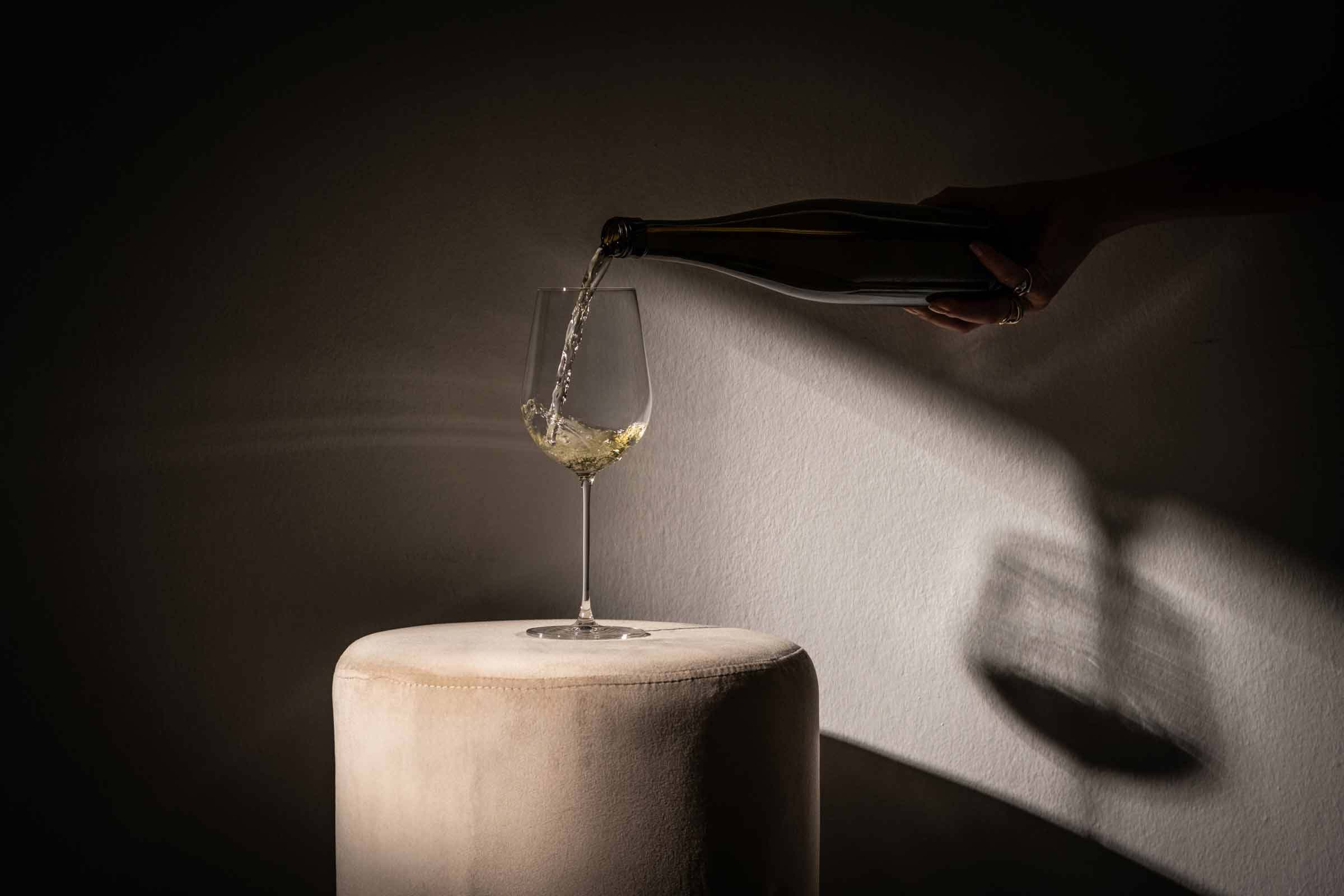 Zwiesel Glas Weißweinglas »Weißweingläser VUELO 517 ml 6er Set transparent« Spülmaschinengeeignet