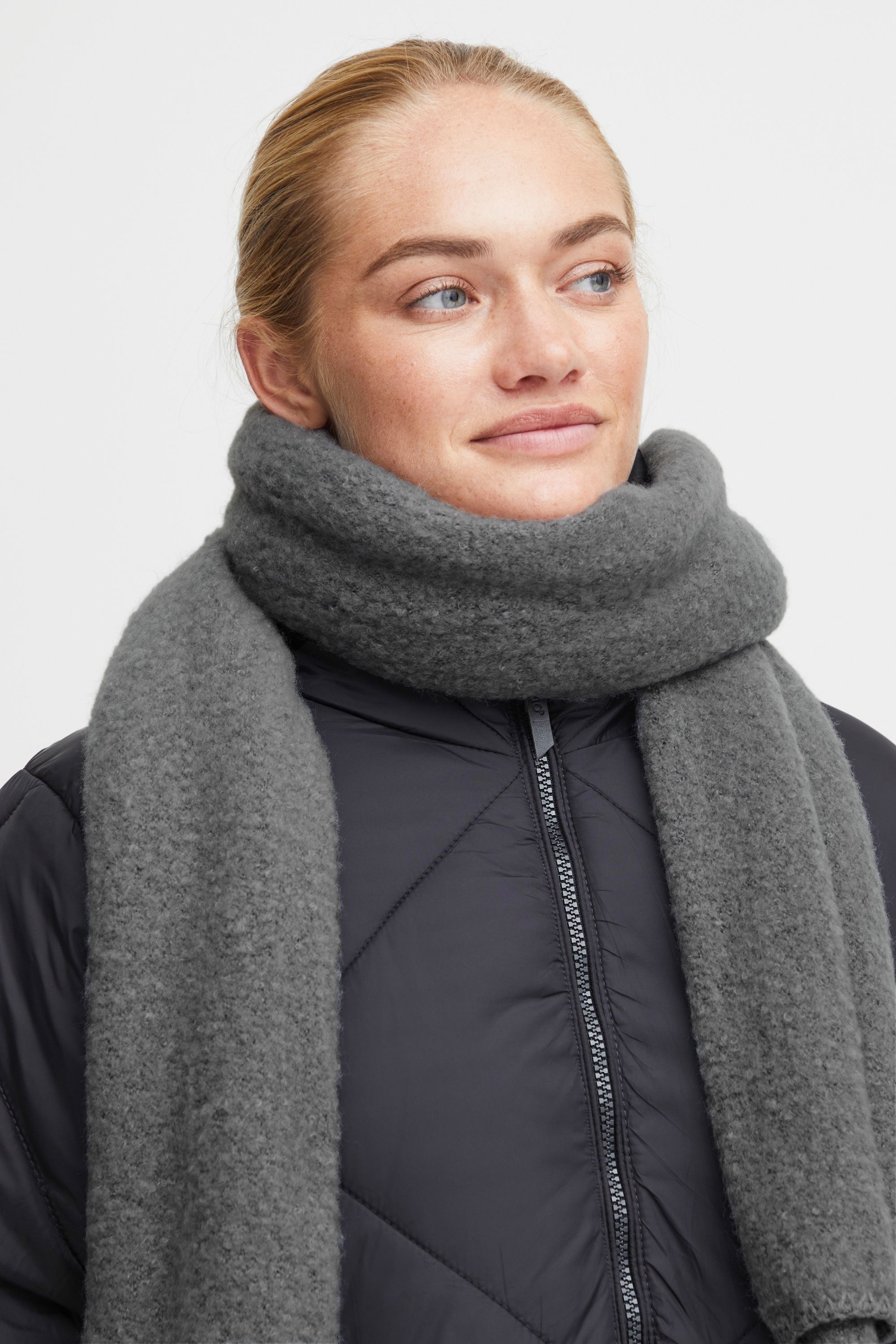 OXMO Strickschal »Strickschal OXVianna«