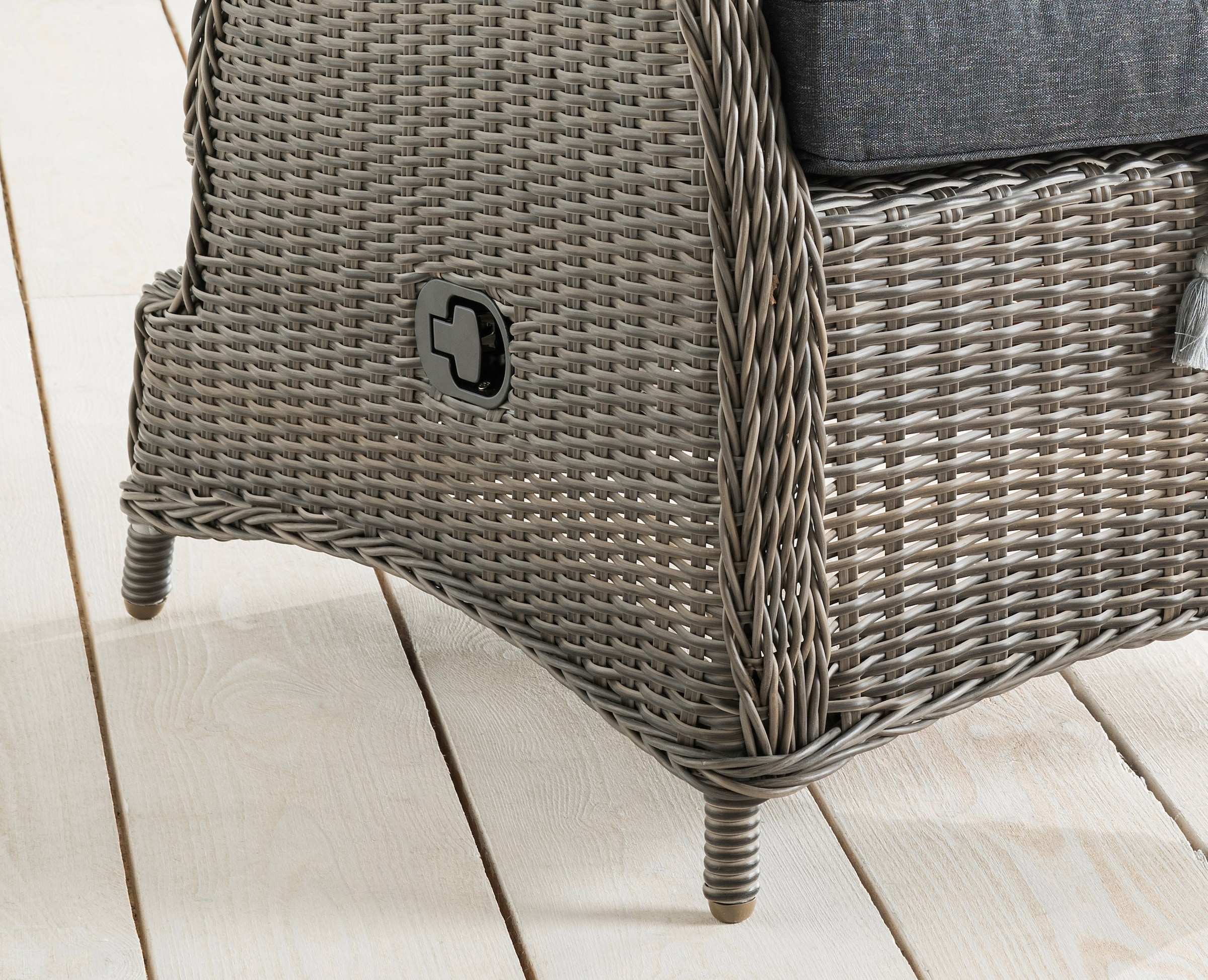 Destiny Gartenlounge-Set »CASA MERANO«, (4 tlg., 1x Sessel, 1x Beistelltisch, inkl. Auflagen), Aluminium, Polyrattan