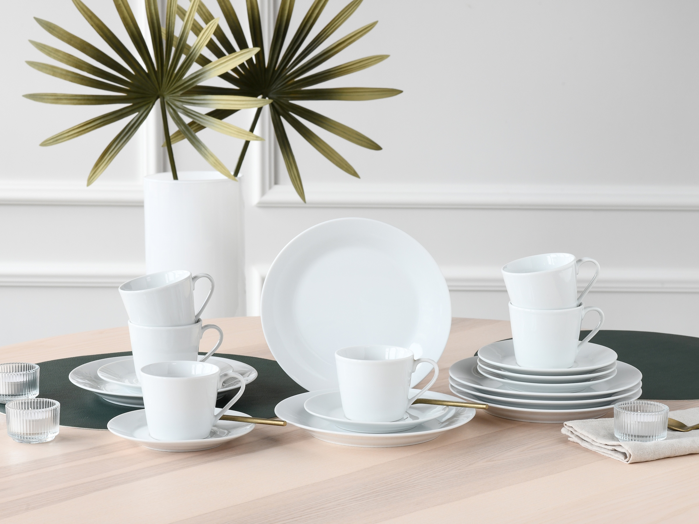 CreaTable Kaffeeservice »BASE Weiß, Service 18-tlg.« Klassisch, Zeitlos, Der Alleskönner