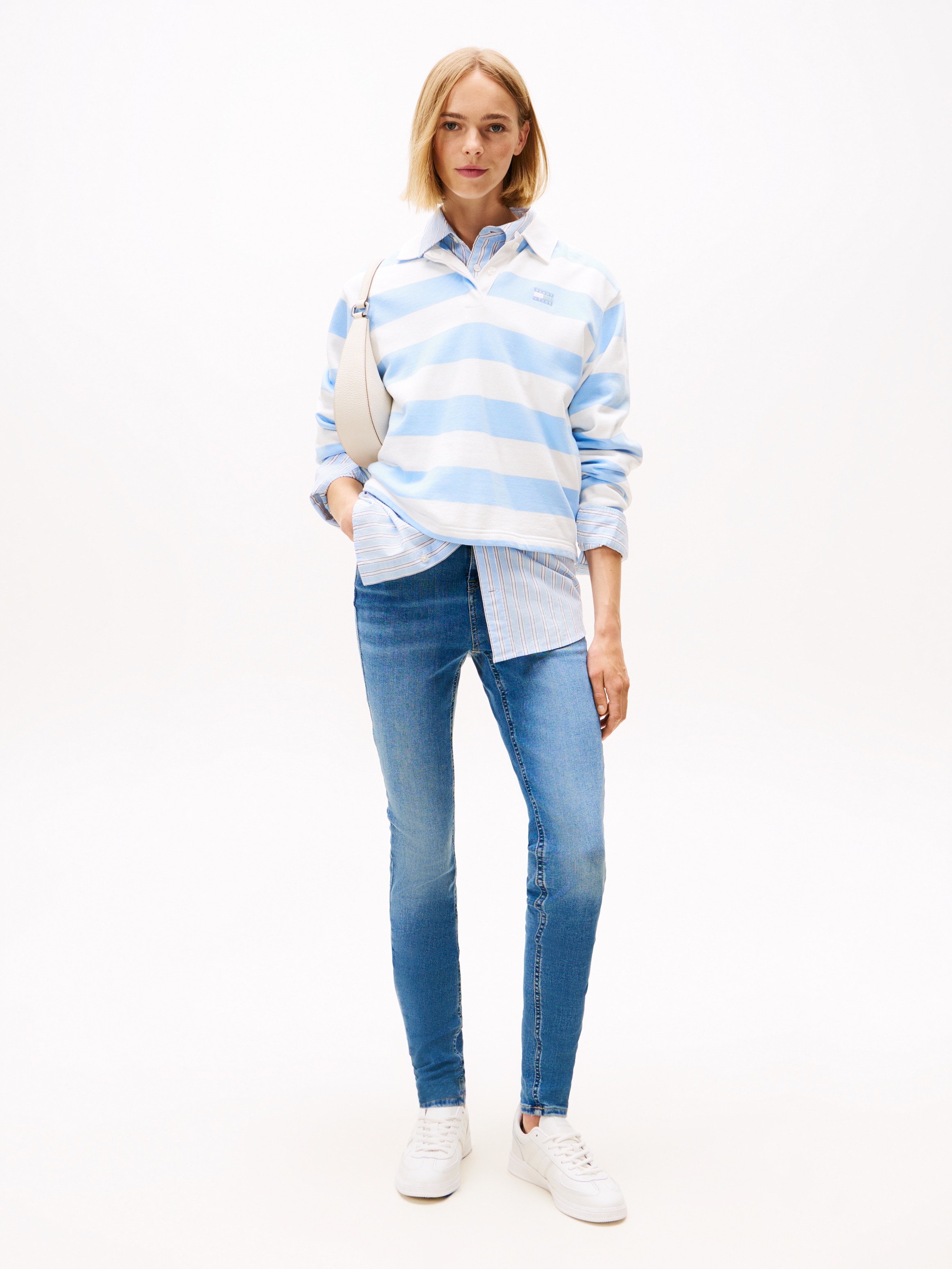Tommy Jeans Skinny-fit-Jeans »NORA MID RISE« mit Waschung, Logo-Badge