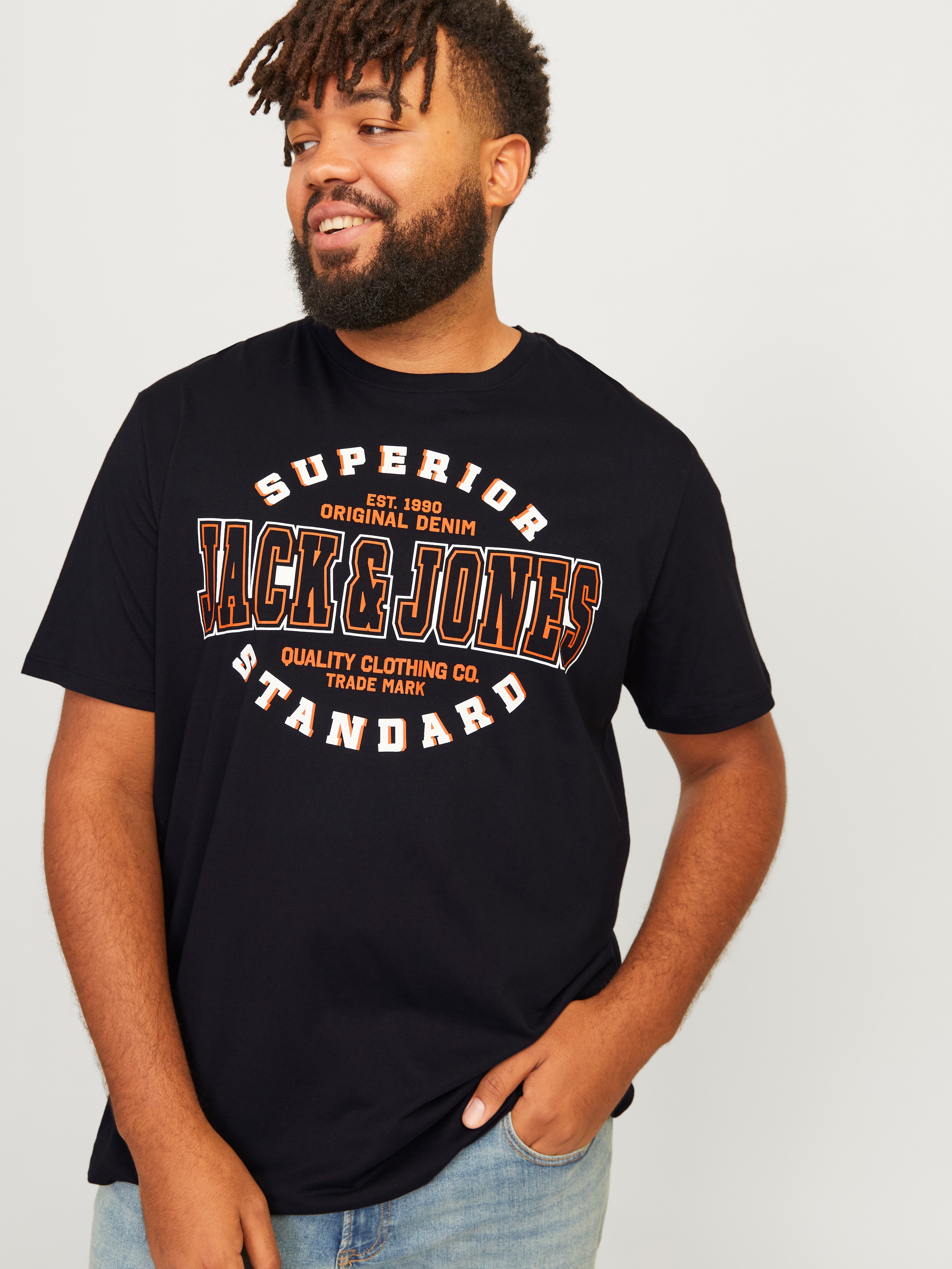 Jack & Jones PlusSize T-Shirt »JJELOGO TEE SS O-NECK 2 COL AW24 S PLS«, mit Frontprint