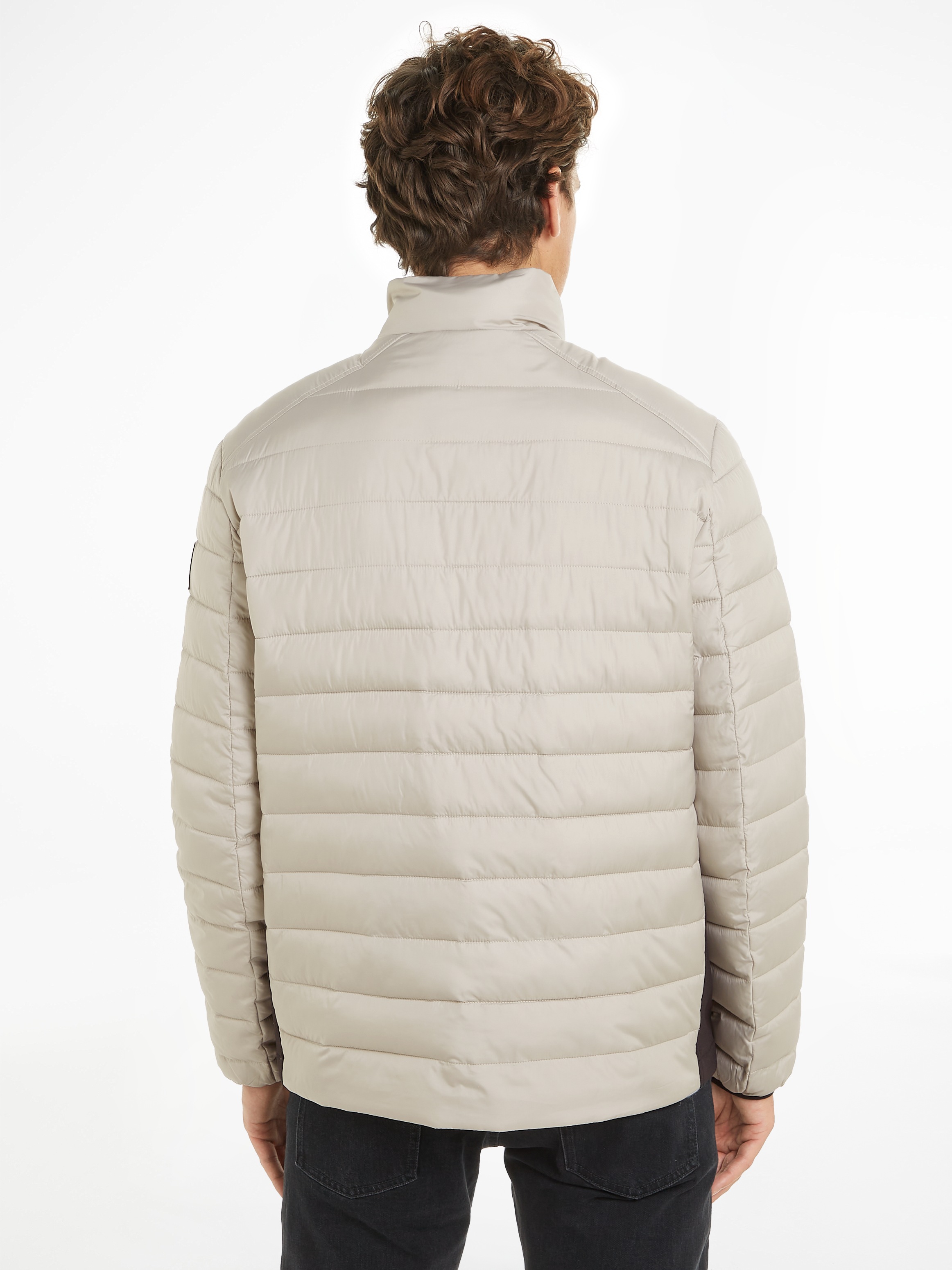 Calvin Klein Steppjacke »RECYCLED SIDE LOGO JACKET«, mit Logoschriftzug