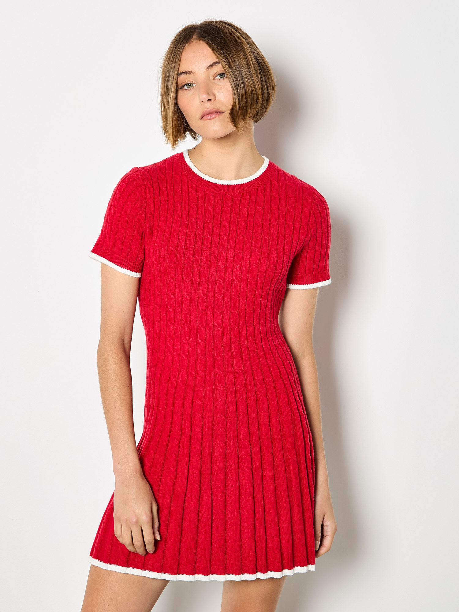 Apricot Strickkleid »Skater-Minikleid« mit Zopfmuster