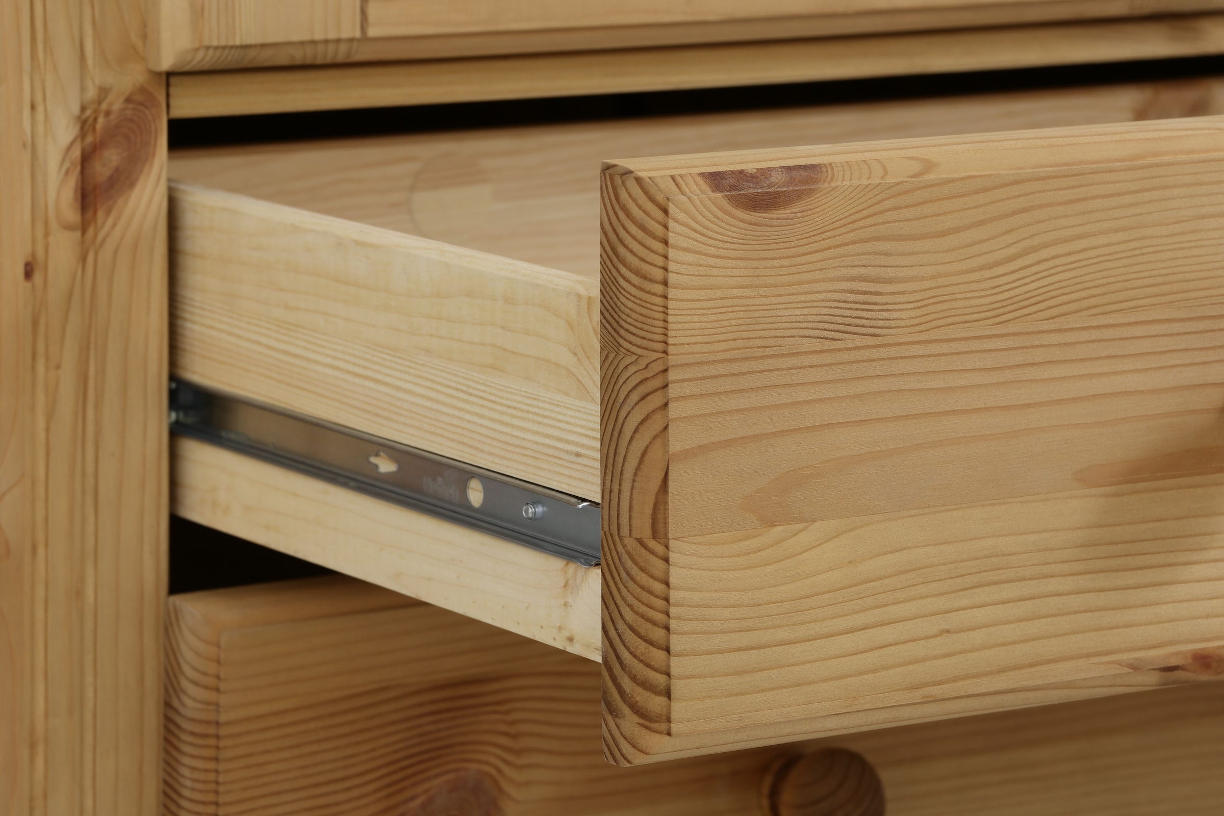 Home affaire Wäscheschrank »Adele, Mehrzweckschrank«, (2 Breiten: 93/130 cm H/T ca. 135/40 cm), aus massiver Kiefer, 2-oder 3-türig