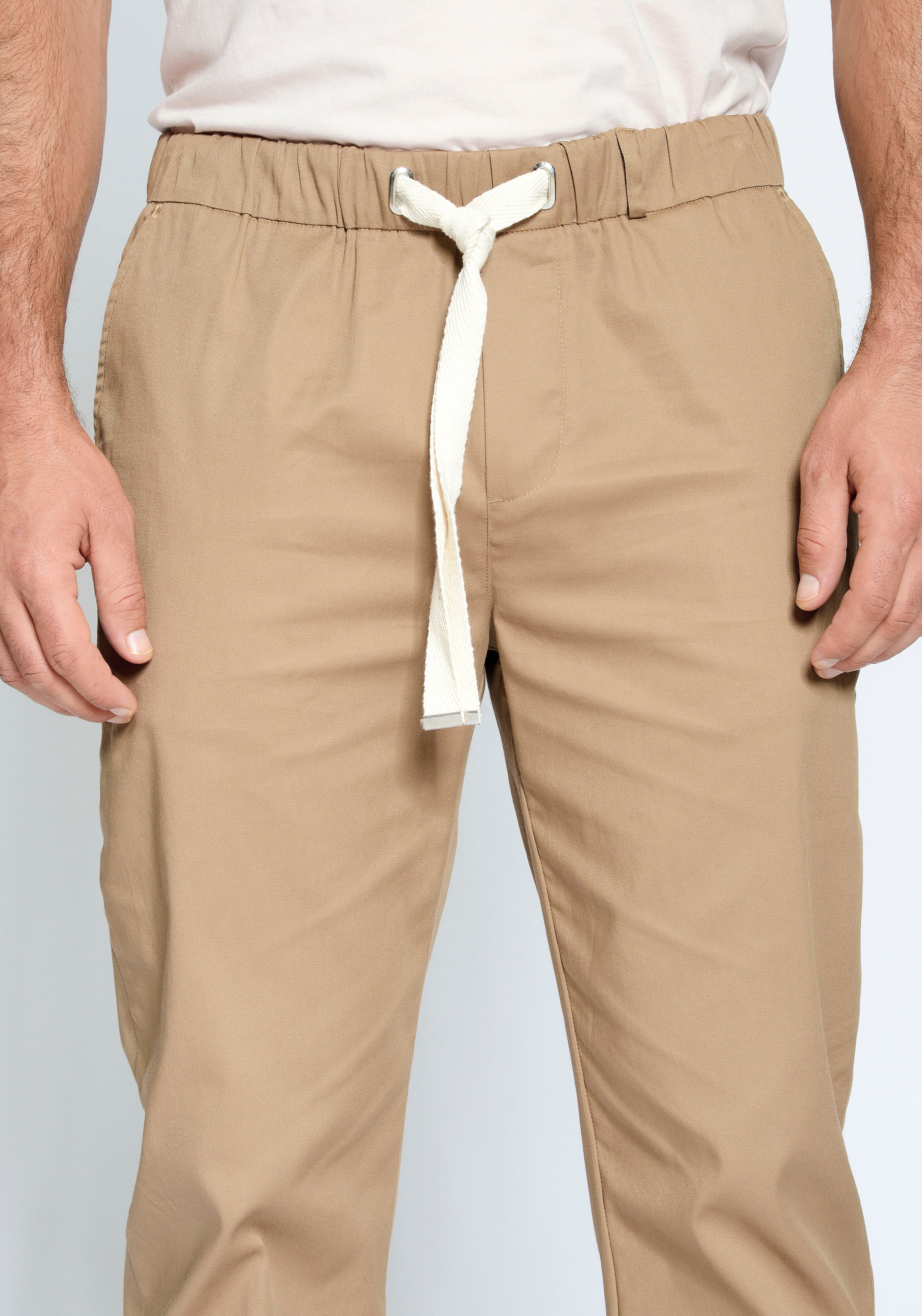 GANG Chinohose »94SANTO JOGGER«, Jogger Style mit Gummizug und Tunnelzug-Verschluss