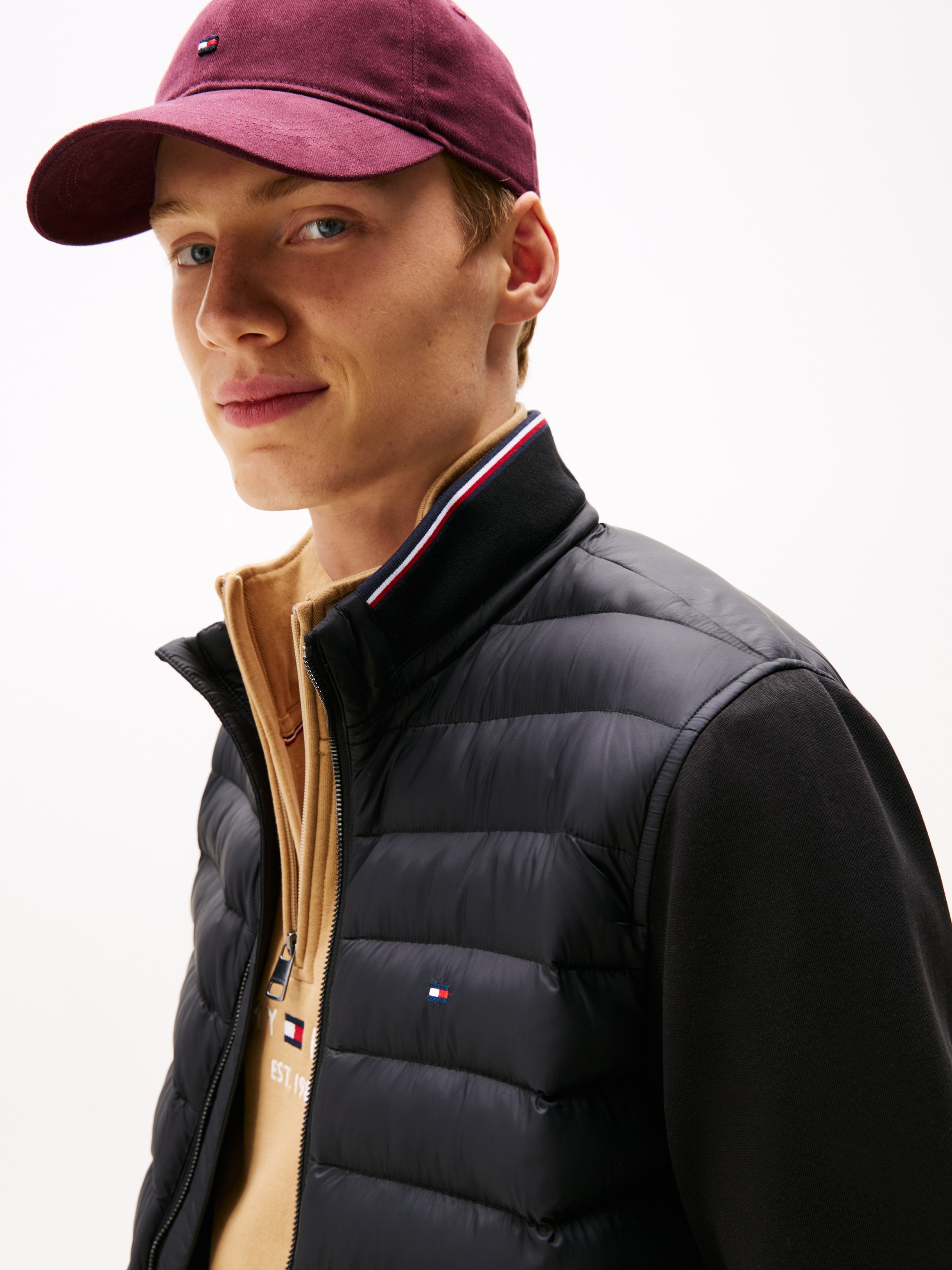 Tommy Hilfiger Sweatjacke »MIX MEDIA«, Stehkragen, Regular Fit, mit gesteppten Einsatz