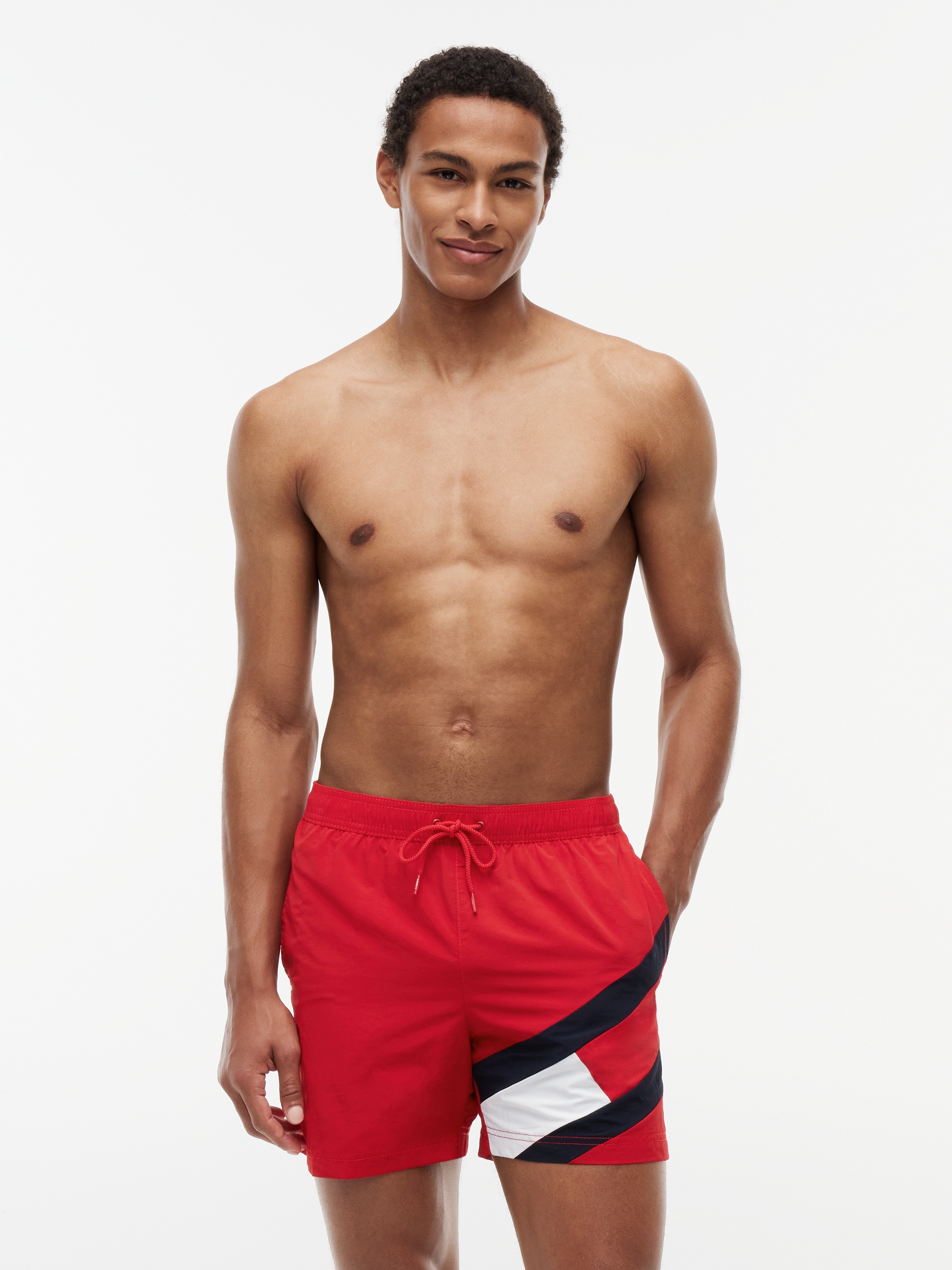 Tommy Hilfiger Swimwear Badeshorts »SF MEDIUM DRAWSTRING« mit Tommy Hilfiger Markenlabel