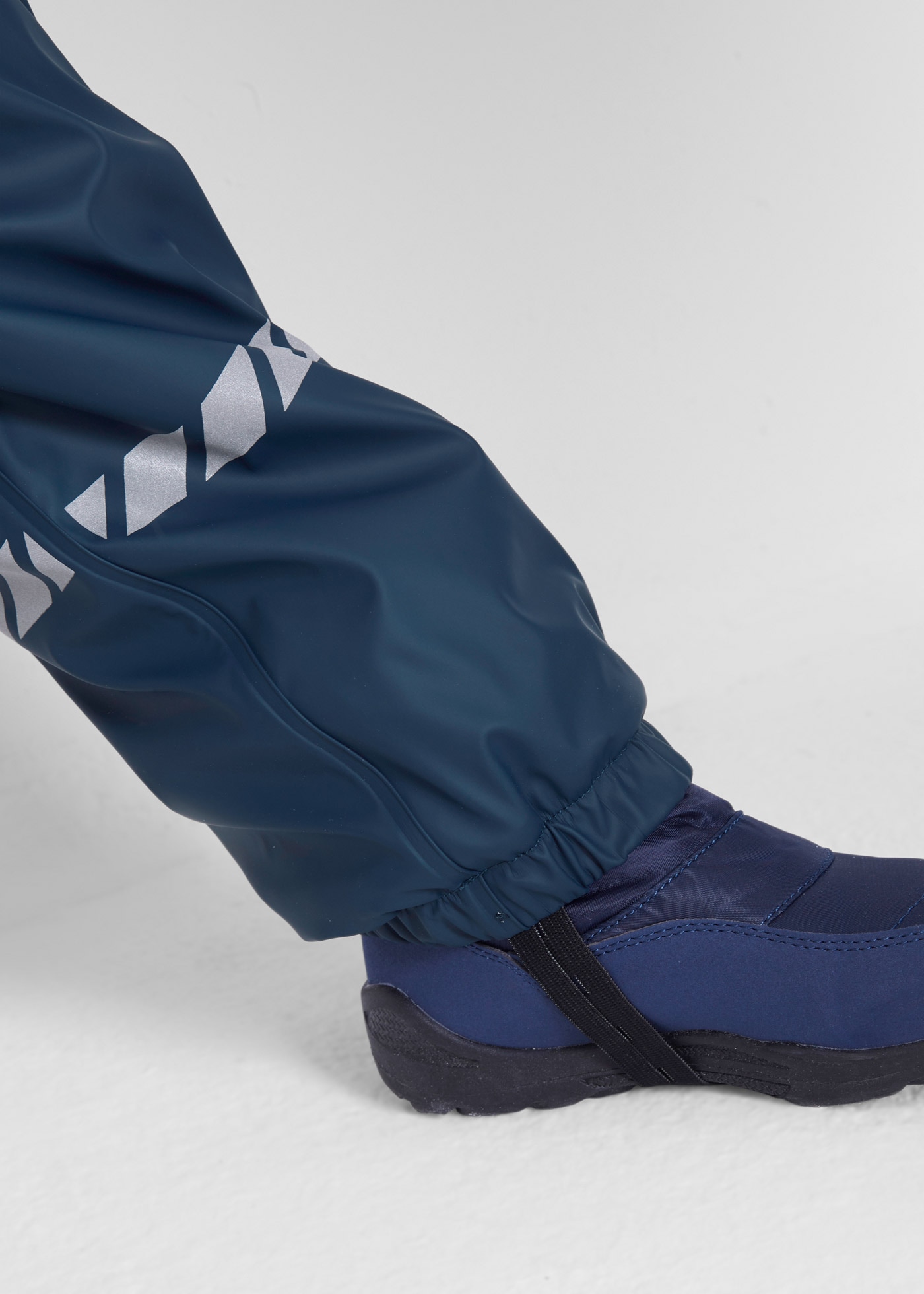 bonprix Regenhose »Thermo Regenhose mit Fleecefutter«  mit wasserdichtem Obermaterial, mit verschweißten Nähten