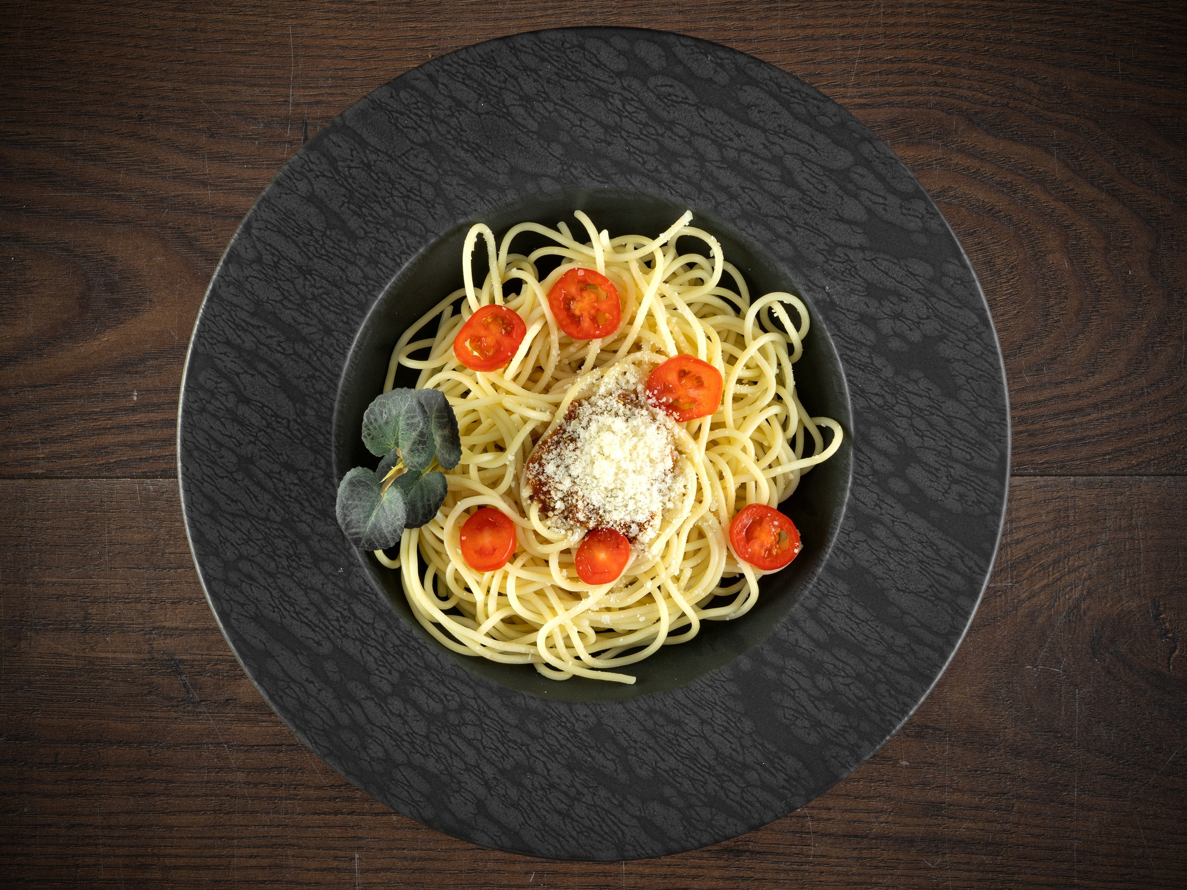 CreaTable Pastateller »Schiefer Black, Pasta Gourmetteller Set 4-tlg« Teller Set, Seidenmatte Spezialglasur, Ausdruckstarkes Relief