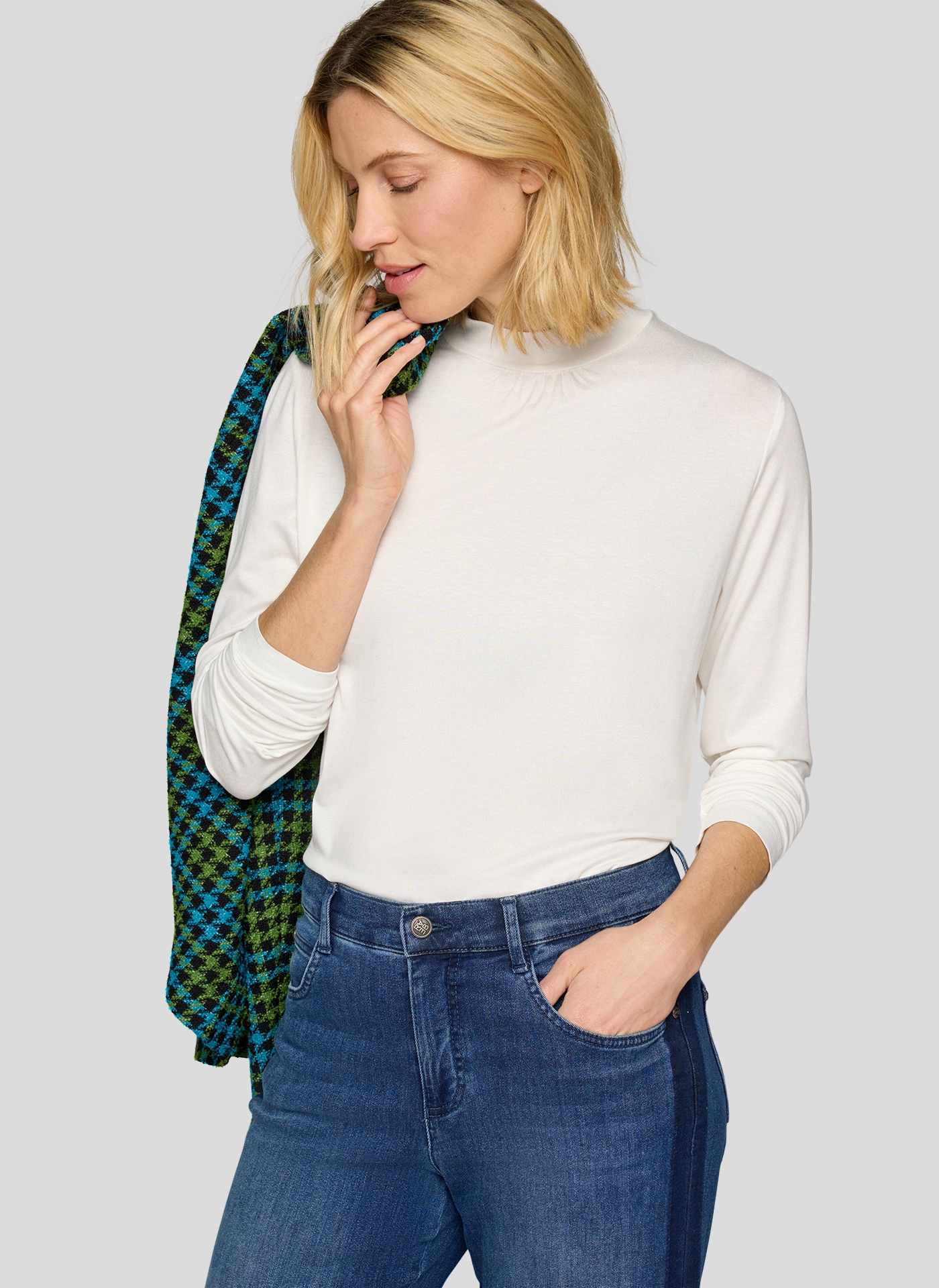 Rabe Langarmshirt , mit Stehkragen und aus Viskose
