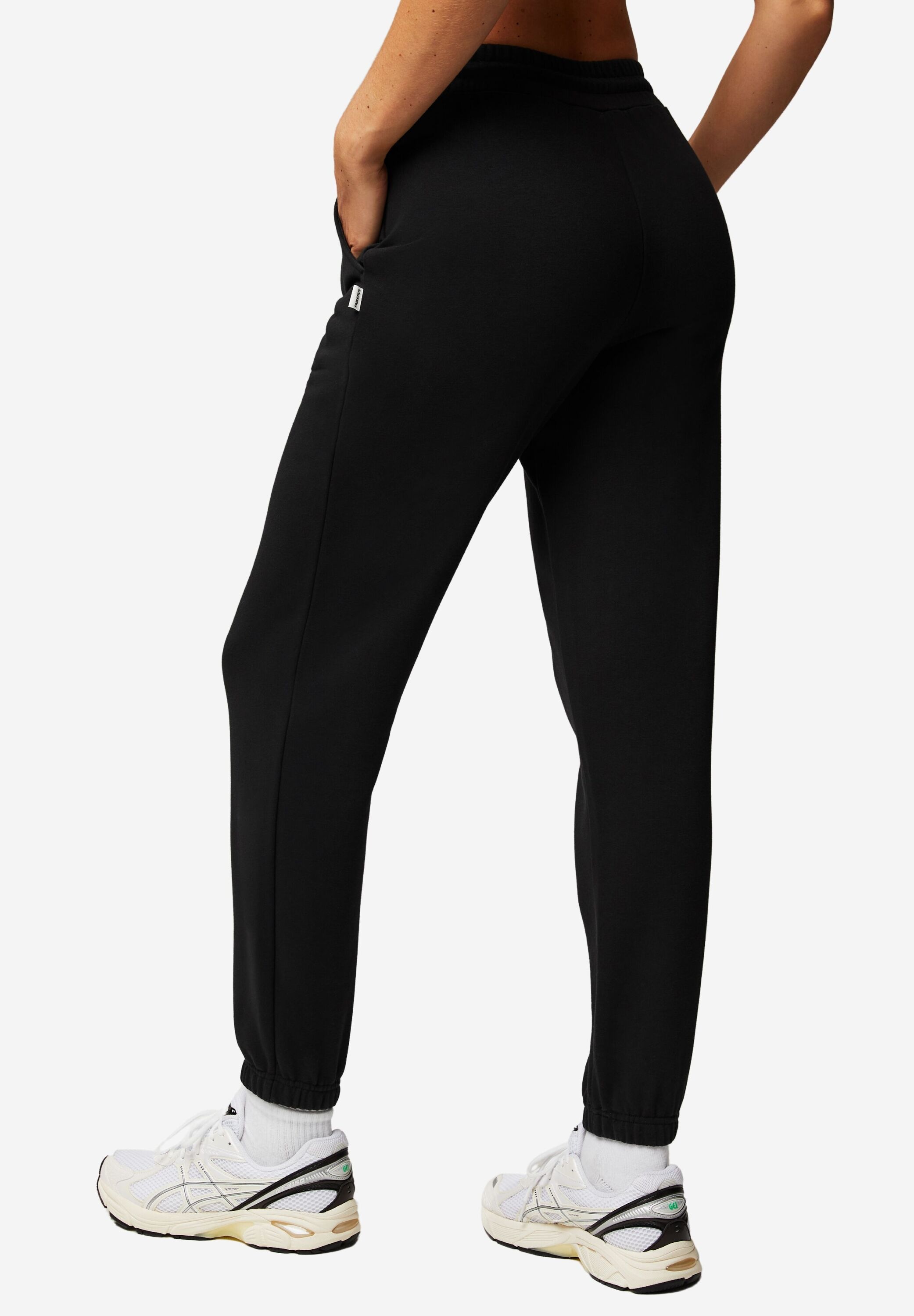 Fabletics Anzughose »Fabletics PANTS THE YEAR ROUND TERRY JOGGER«  aus Recyclingmaterial