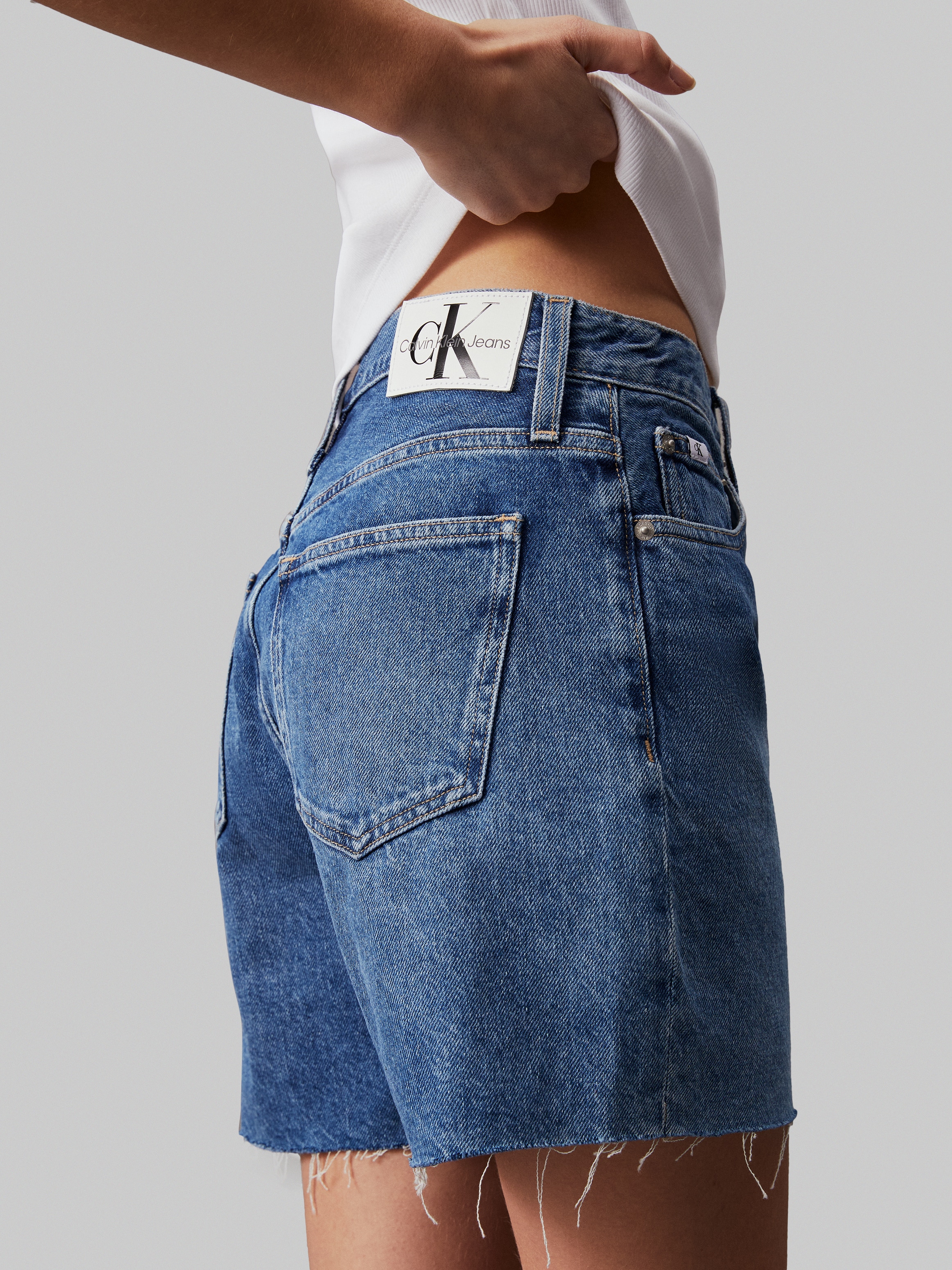 Calvin Klein Jeans Shorts »MOM SHORT«, im 5-Pocket-Style