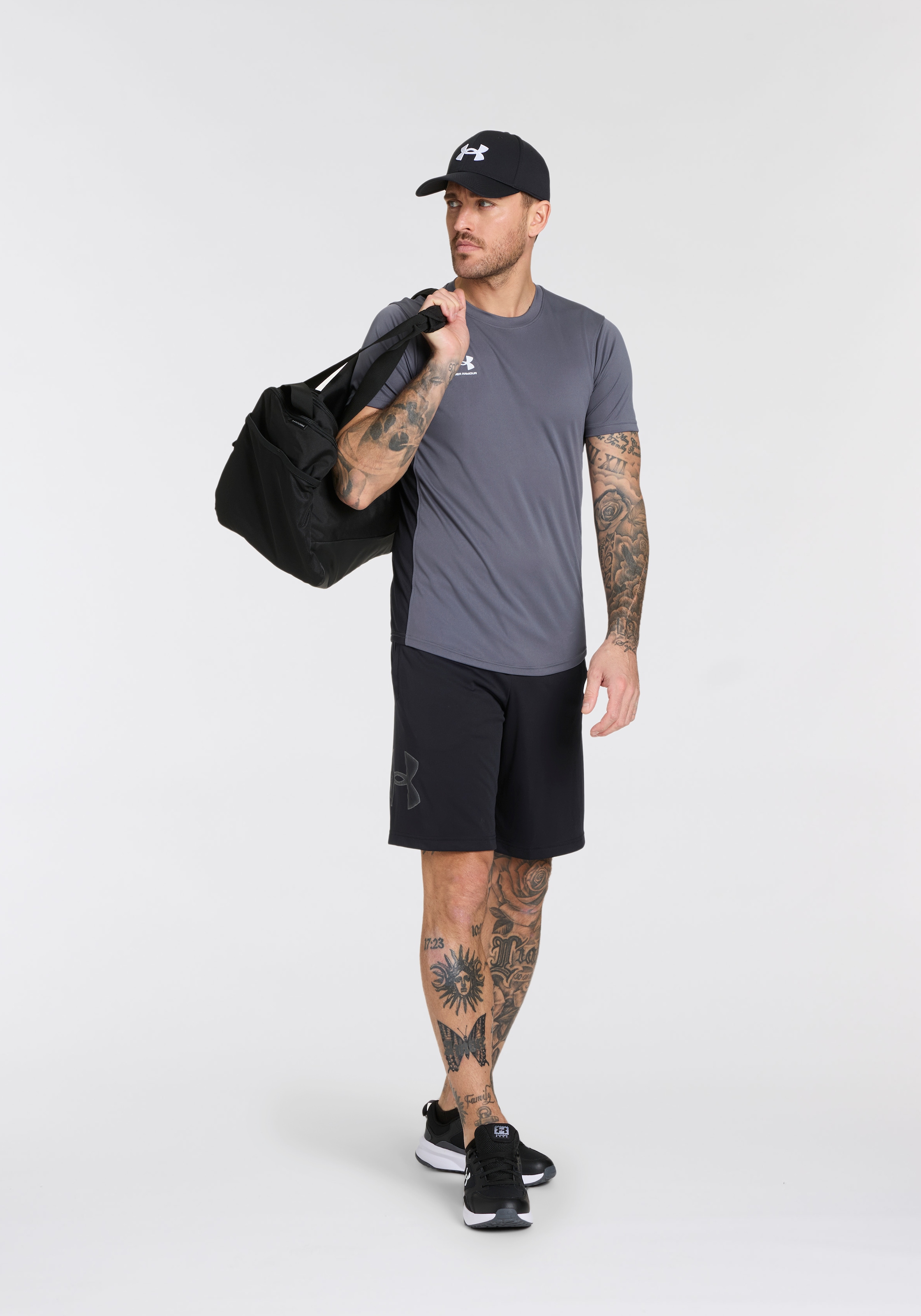Under Armour® Shorts »UA Tech™ Shorts mit Grafik«  für Outdoor- und Sportmode, leichtes Material, sportlicher Stil