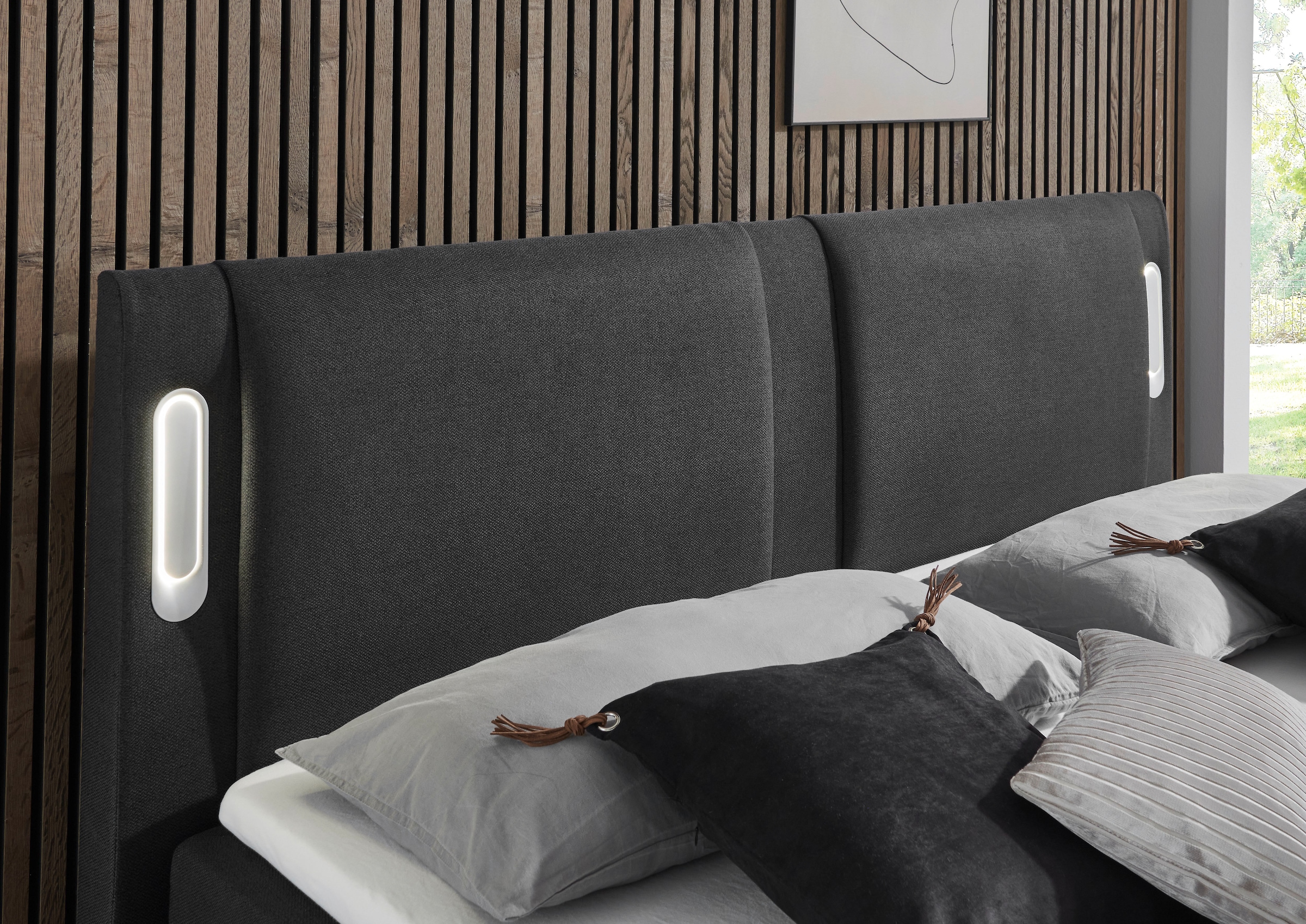 INOSIGN Boxbett »ELVERTA, Polsterbett mit Bettkasten, inkl. Taschenfederkernmatratze H3« mit Topper und LED-Beleuchtung, Strukturstoff-Bezug,  180x200 cm
