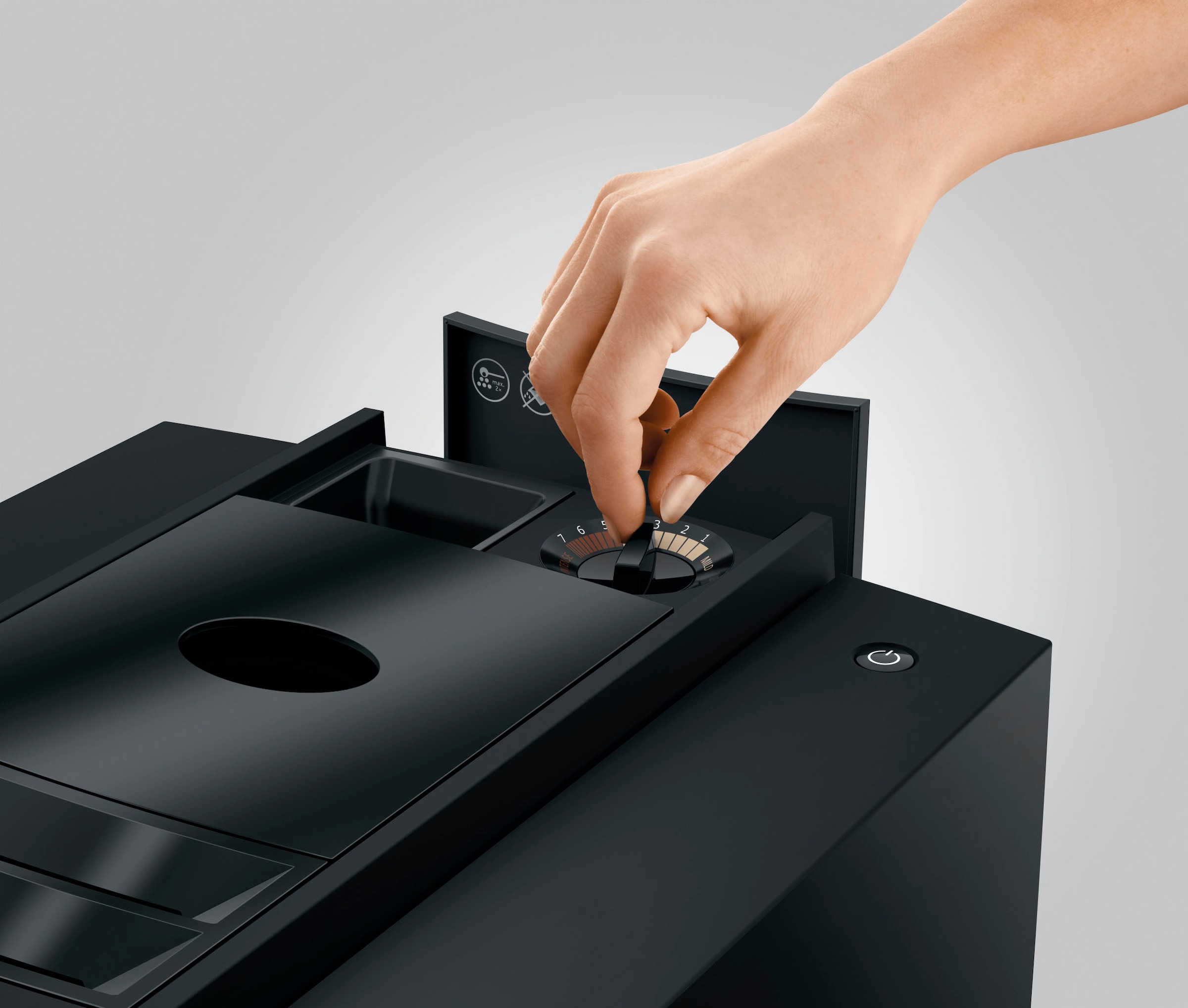 JURA Kaffeevollautomat »15482 S8 (EB), Piano Black« 27 Spezialitäten, Touch, Sweet Foam & Sirupaufsatz