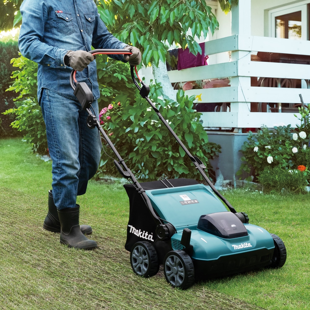 Makita Akku-Vertikutierer »»DUV320Z« 18V, 32 cm, 30 l, ohne Akku und Ladegerät« mit einer Arbeitsbreite von 32 cm und vier verschiedenen Arbeitstiefen