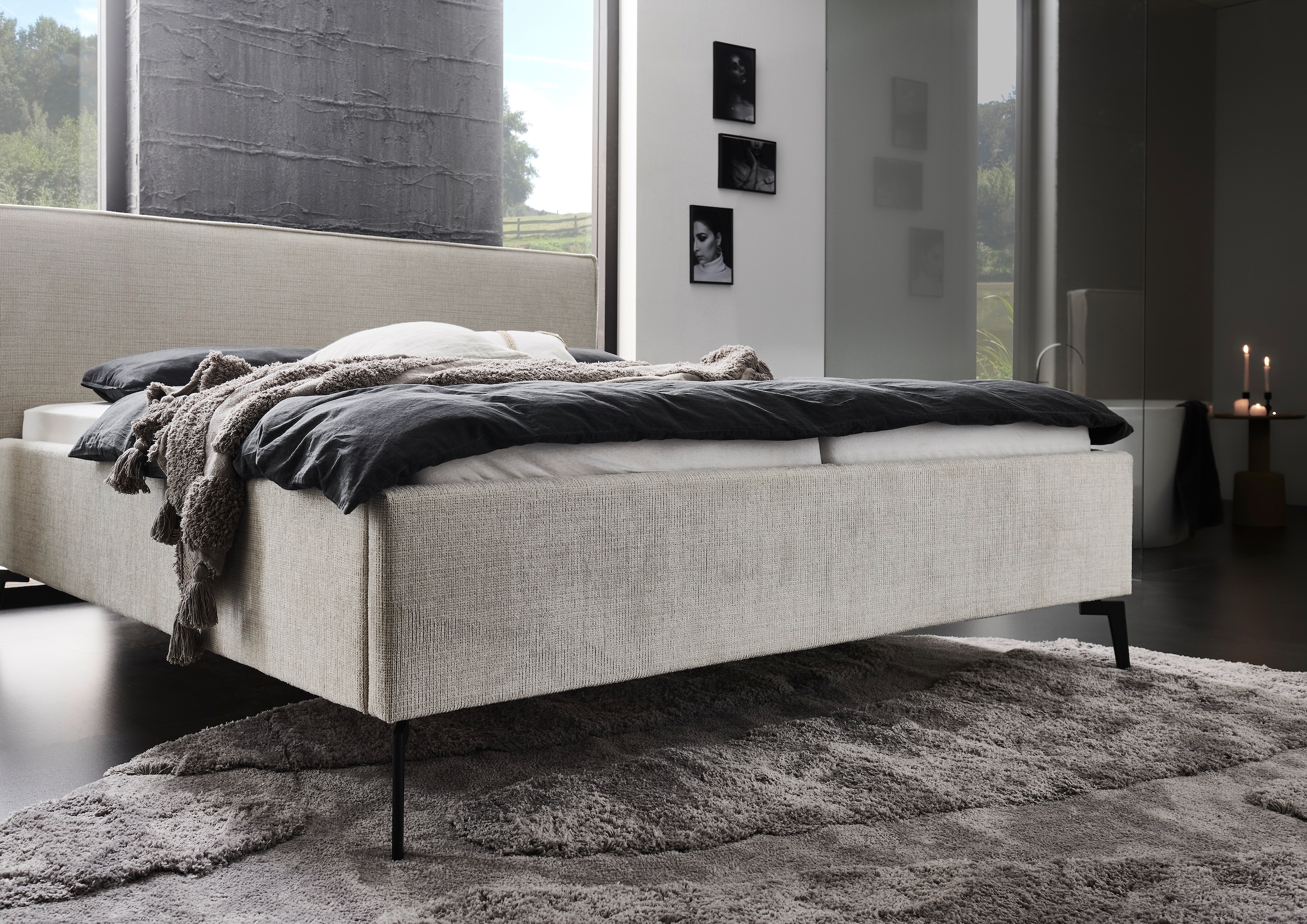 meise.möbel Polsterbett »Riva II« mit schwarzen Metallfüßen, wahlweise mit Bettkasten