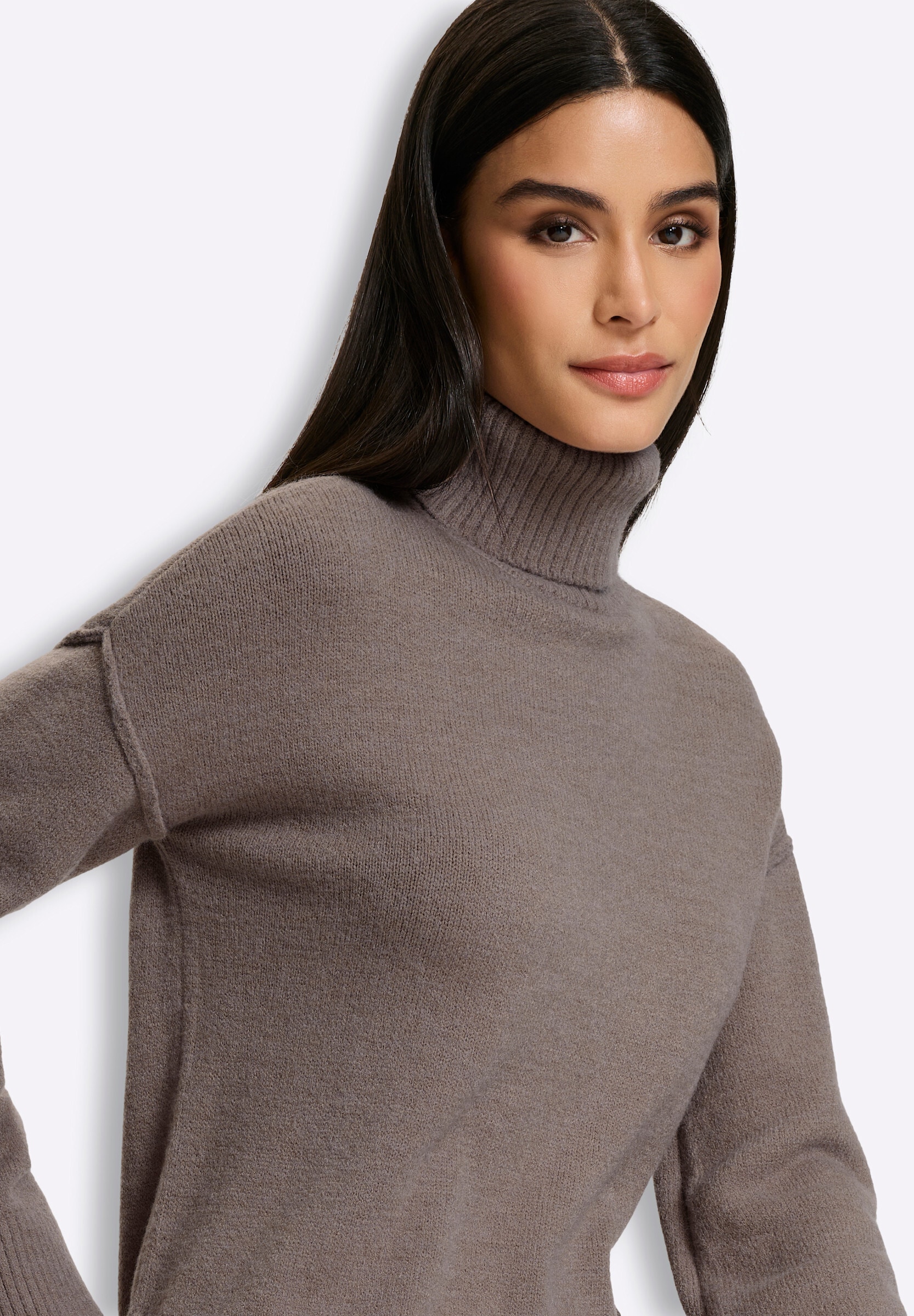 heine Strickpullover »Rollkragen-Pullover Rollkragenpullover mit asymmetrischem Saum«
