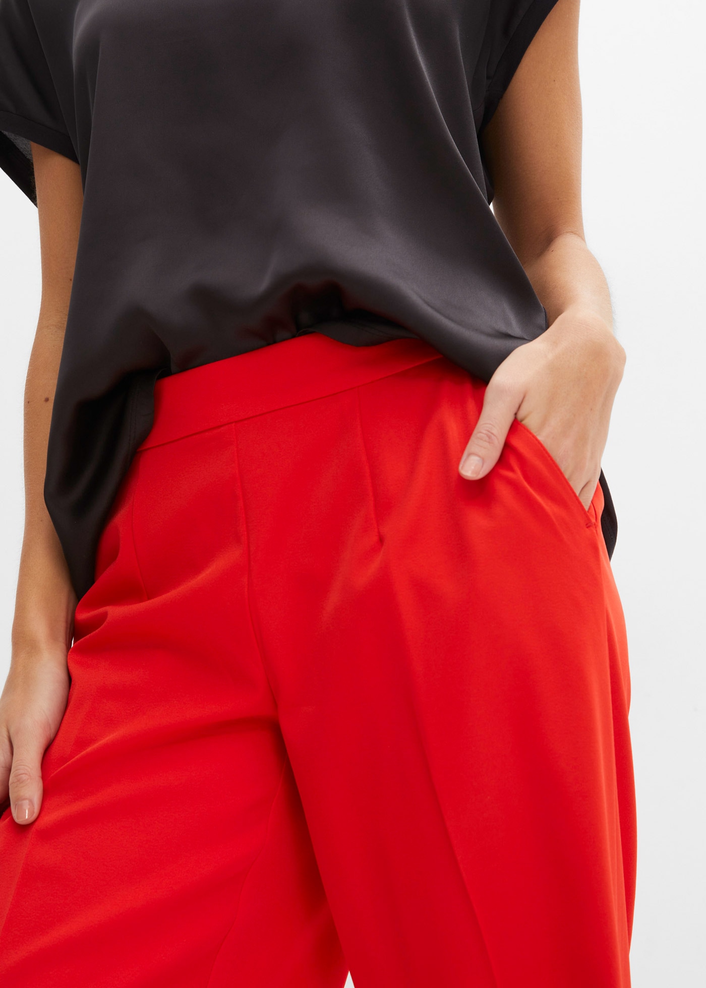 bonprix Marlene-Hose »Marlenehose«  aus Polyester und Elasthan, Loose fit Passform, femininer Stil