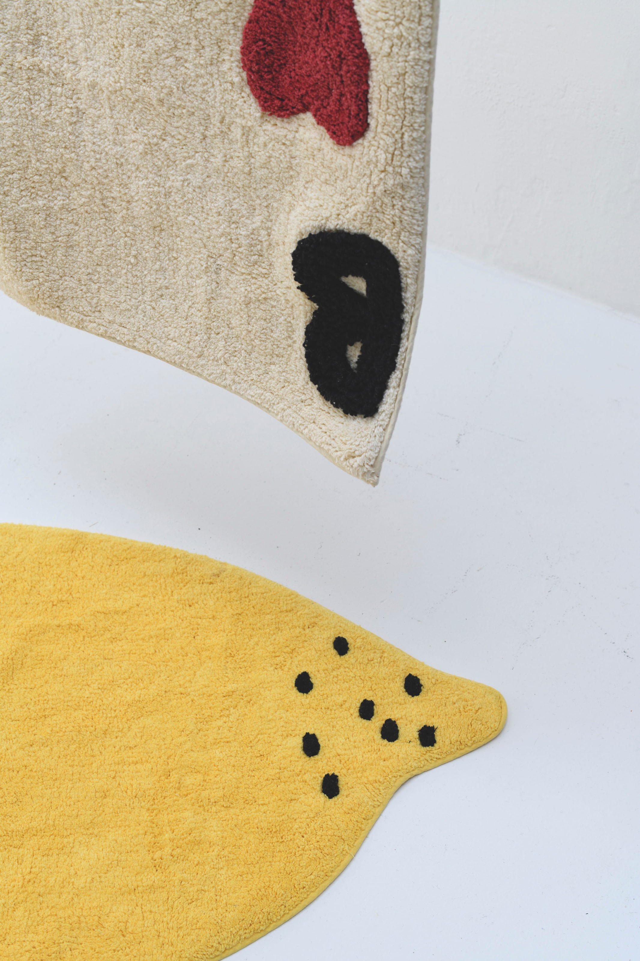 TOM TAILOR HOME Badematte »Bings Lemon«, fußbodenheizungsgeeignet, Badteppich, Motivform Zitrone, reine Baumwolle, Uni Farben, waschbar