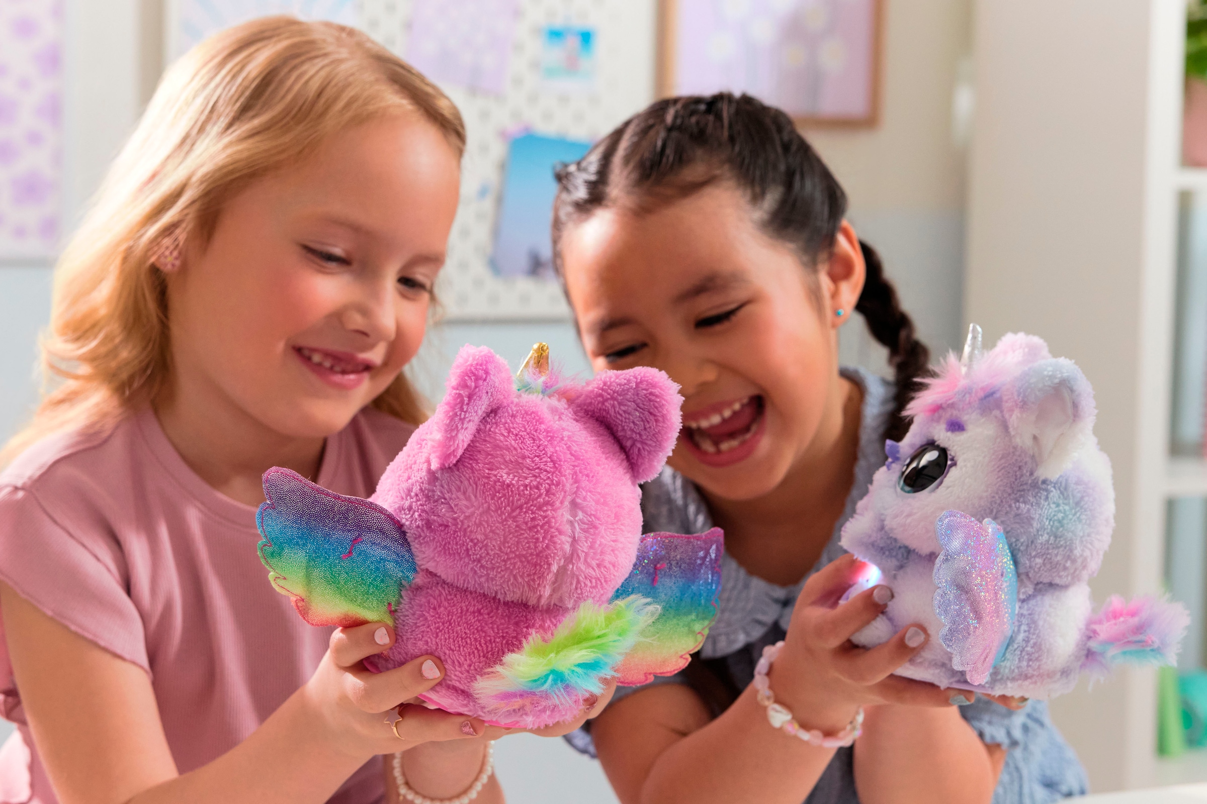 Spin Master Spielfigur »Hatchimals Alive Mystery Ei Pufficorn«, mit Licht und Sound