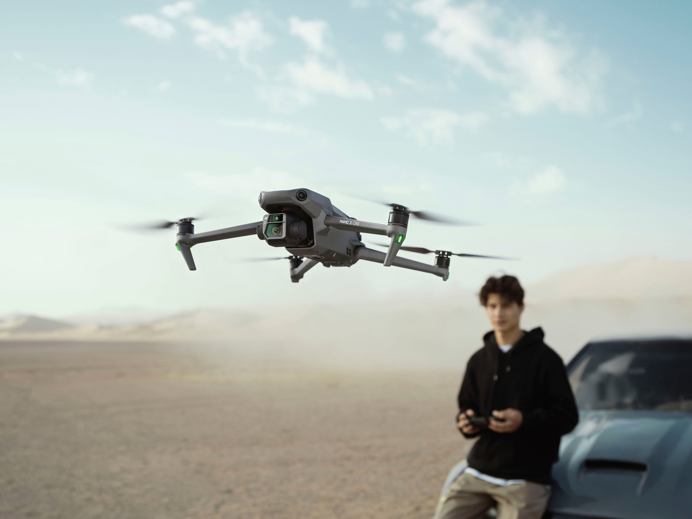 DJI Drohne »DJI Mavic 3 Cine Premium Combo«