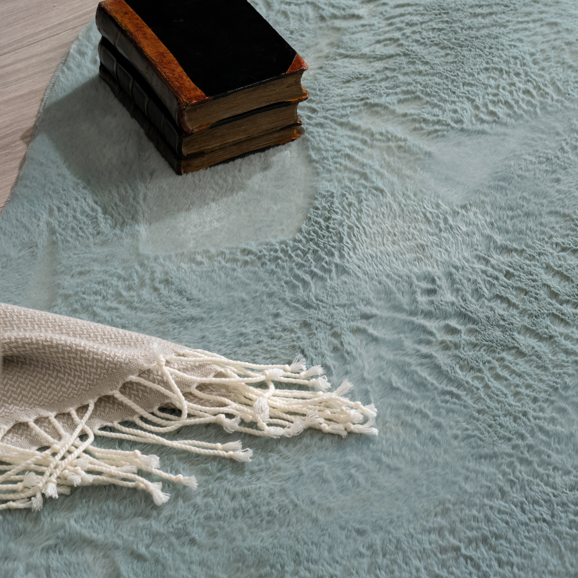 Paco Home Fellteppich »Pelt 640« fellförmig 16 mm Höhe Kunstfell, Uni Farben, sehr weicher Flor