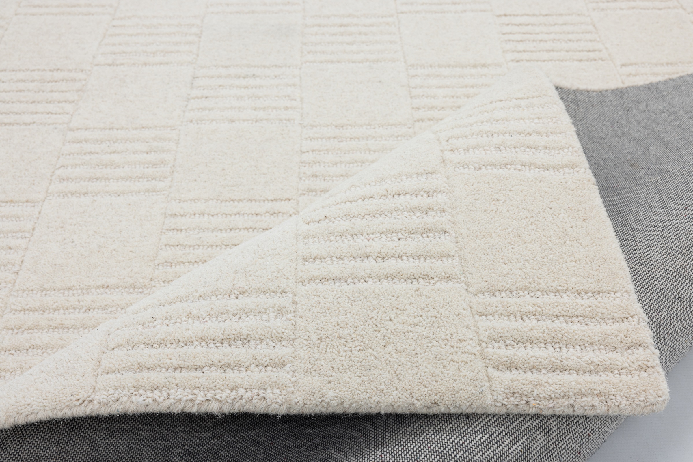 my home Wollteppich »Motala, Handgefertigt, Wolle, Hoch-Tief-Effekt,« rechteckig 14 mm Höhe einfarbig, 3D-Design, Wohnzimmer, Schlafzimmer, Esszimmer